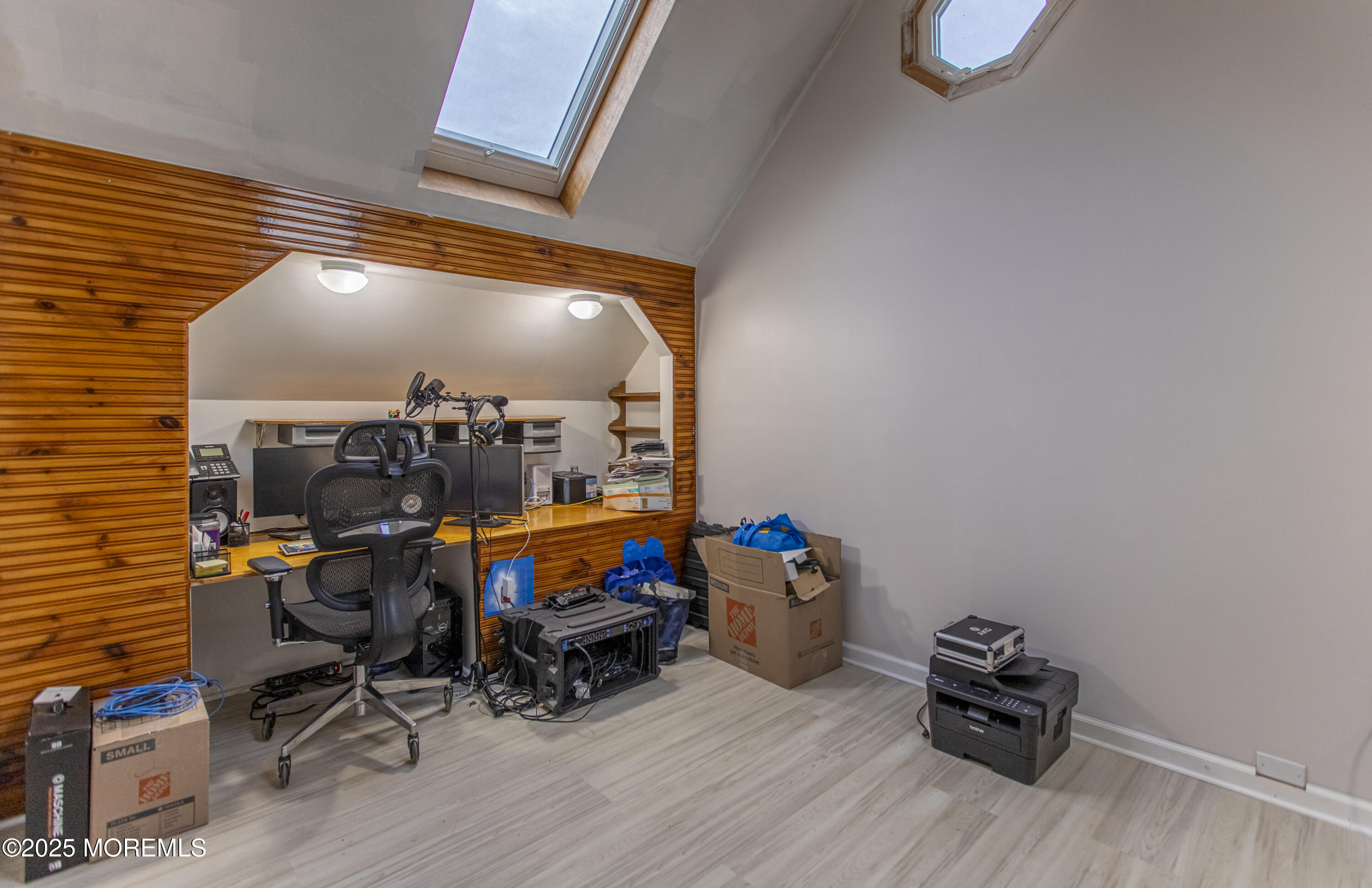 Toms River, New Jersey, 08757, United States, 5 Bedrooms Bedrooms, ,2 BathroomsBathrooms,Residential,For Sale,1981091