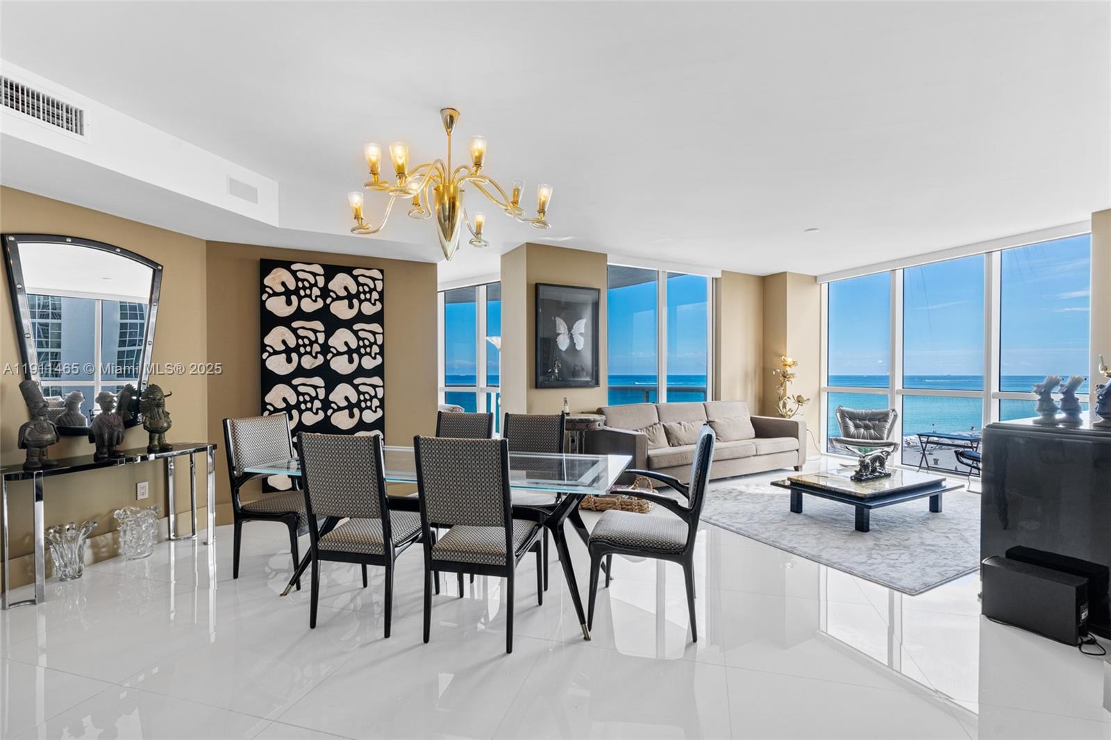 Sunny Isles Beach, Florida, 33160, United States, 3 Bedrooms Bedrooms, ,4 BathroomsBathrooms,Residential,For Sale,1991533