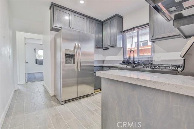 Los Angeles, California, 90059, United States, 2 Bedrooms Bedrooms, ,1 BathroomBathrooms,Residential,For Sale,1974329