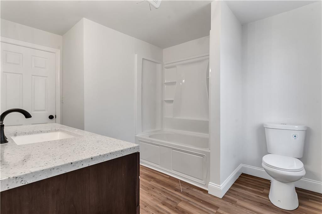 Burrillville, Rhode Island, 02859, United States, 5 Bedrooms Bedrooms, ,3 BathroomsBathrooms,Residential,For Sale,2008536