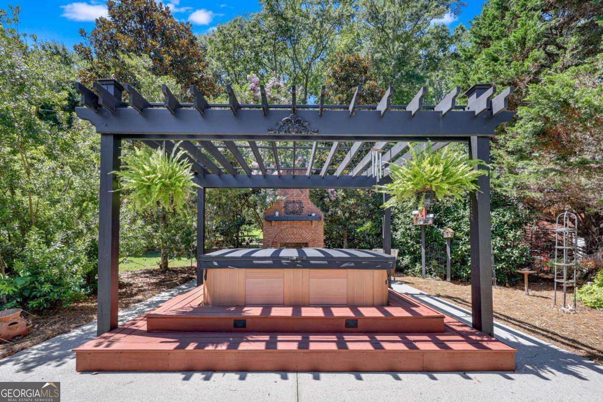 Bethlehem, Georgia, 30620, United States, 5 Bedrooms Bedrooms, ,6 BathroomsBathrooms,Residential,For Sale,1895379