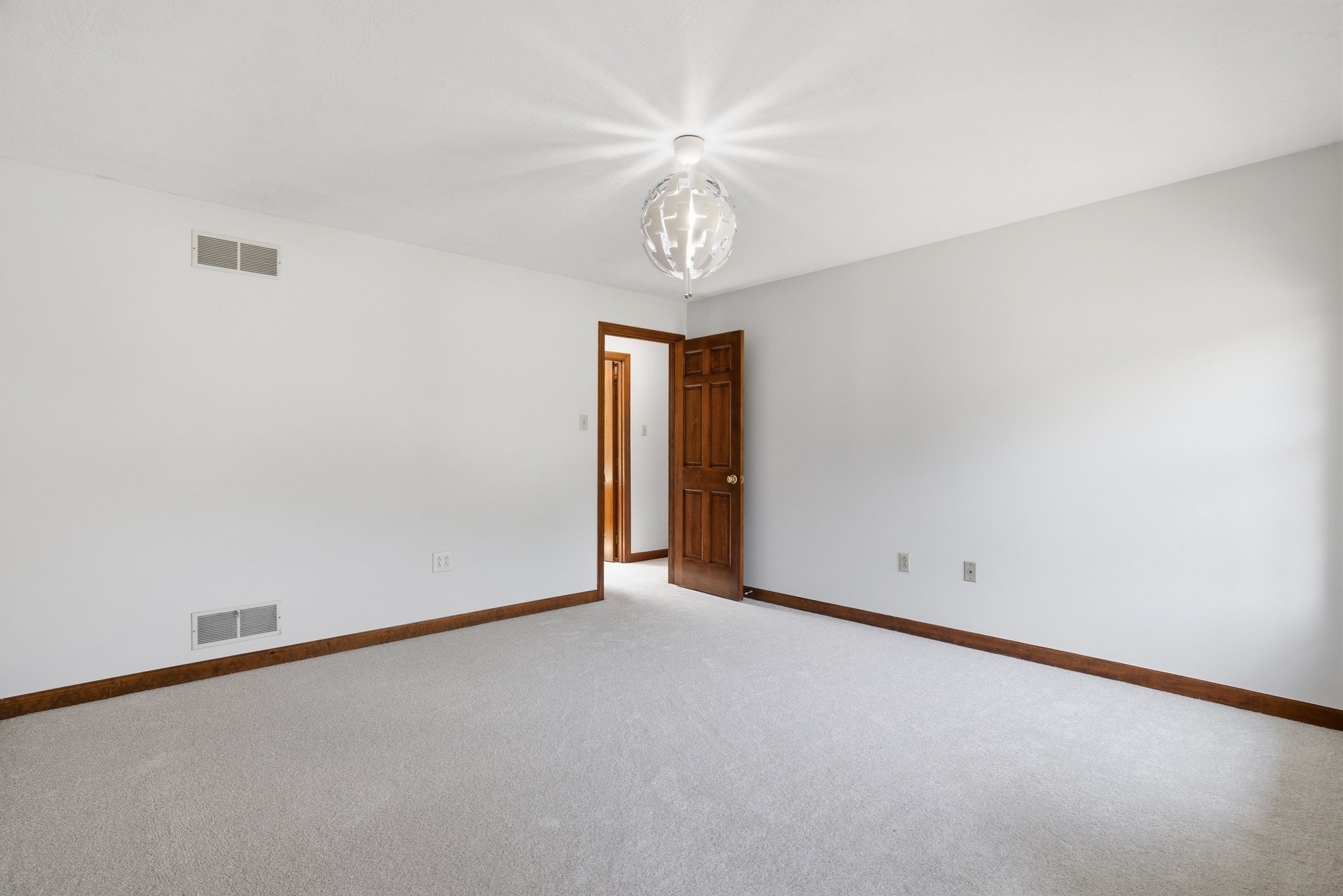  2457 Dogwood Drive, Franklin Park, PA 15090 - 物件實景