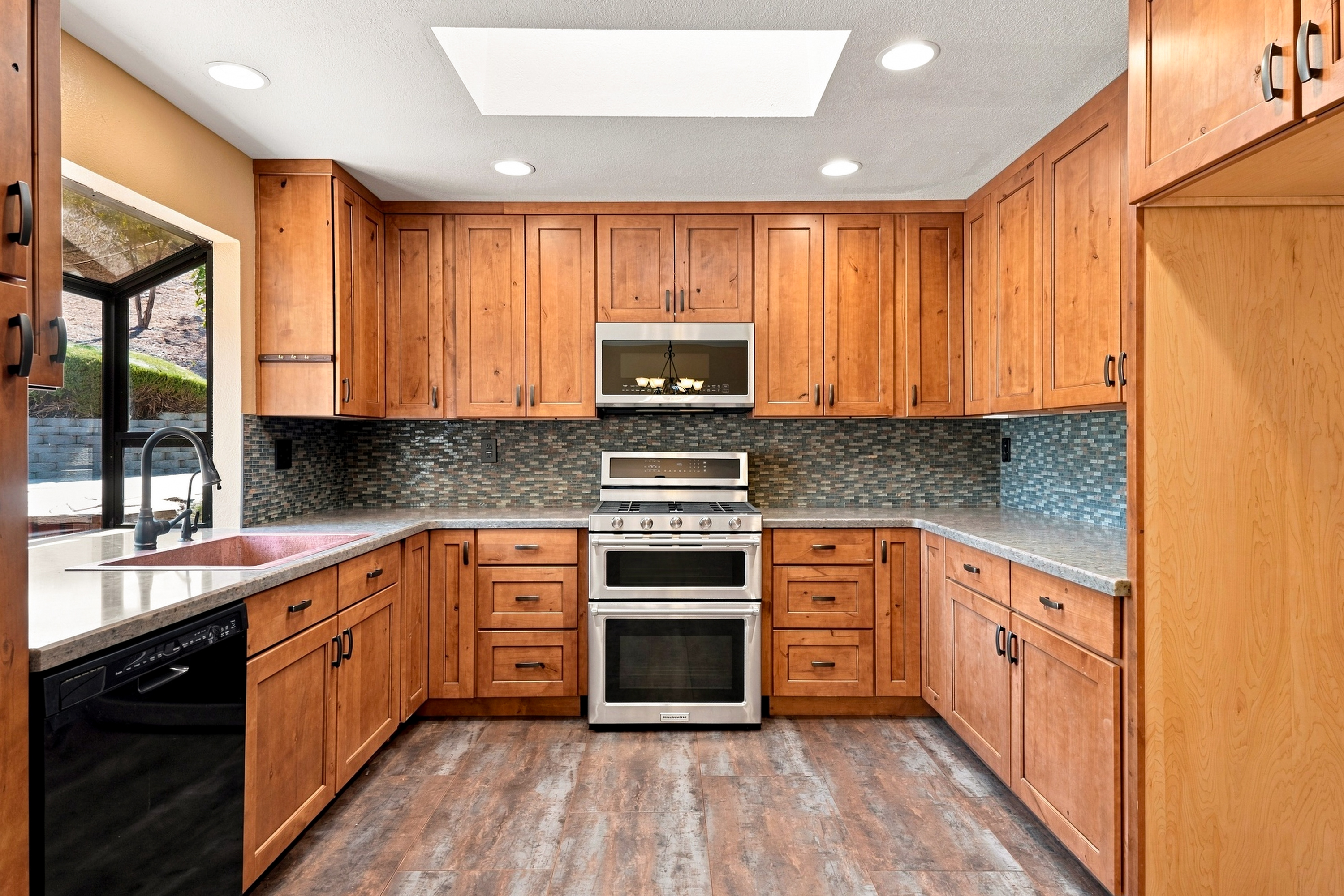  A Custom Multilevel Retreat on the West Side of Paso Robles - 物件實景