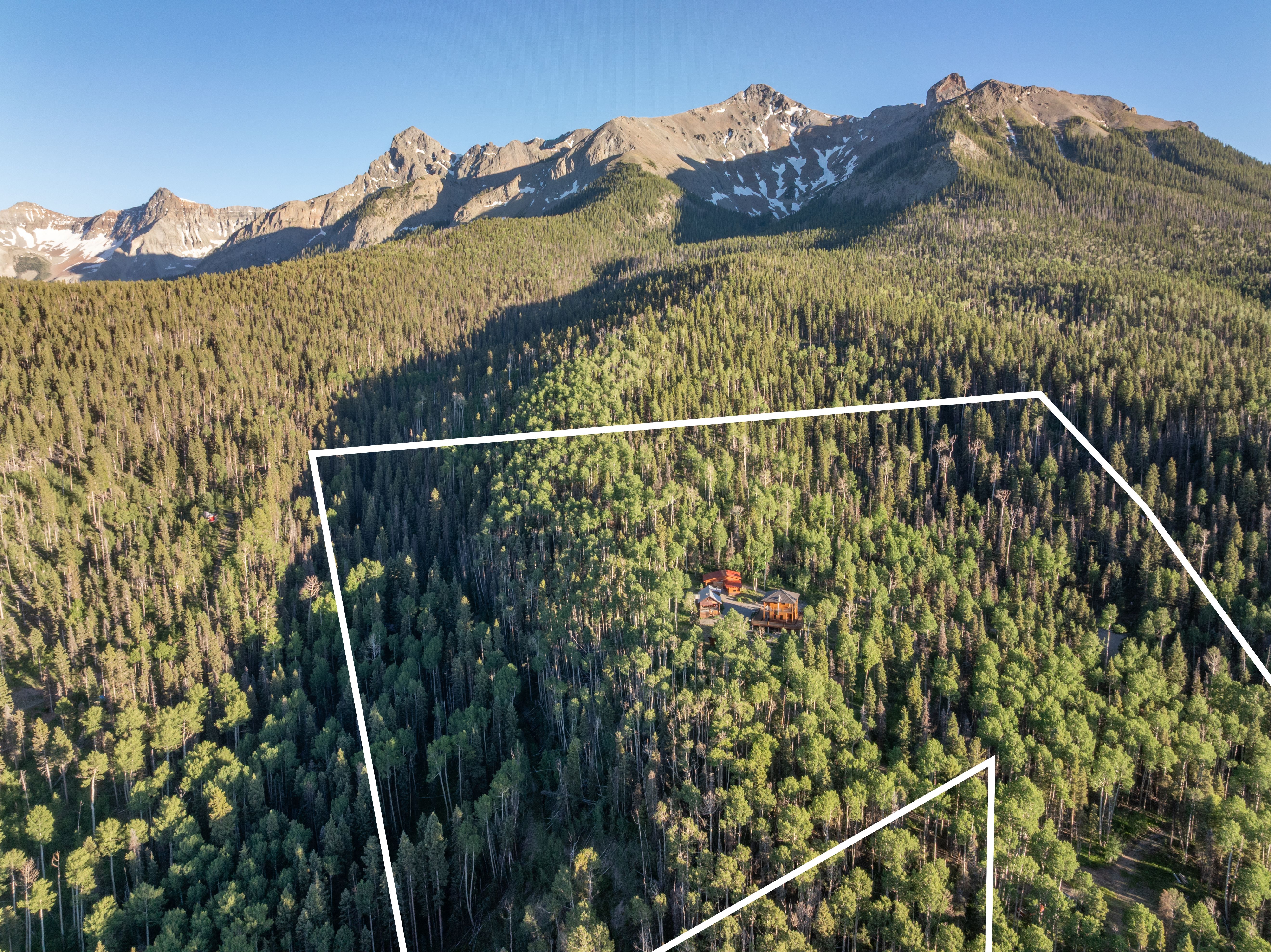  Off-Grid Mountain Retreat Bordering The National Forest - 物件實景