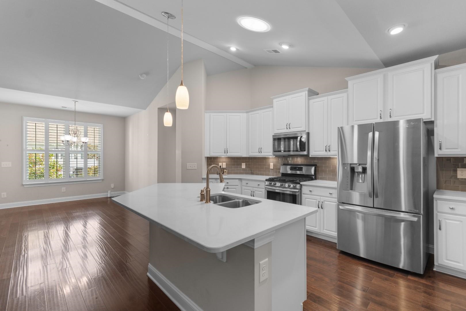 Myrtle Beach, South Carolina, 29577, United States, 4 Bedrooms Bedrooms, ,3 BathroomsBathrooms,Residential,For Sale,2009666