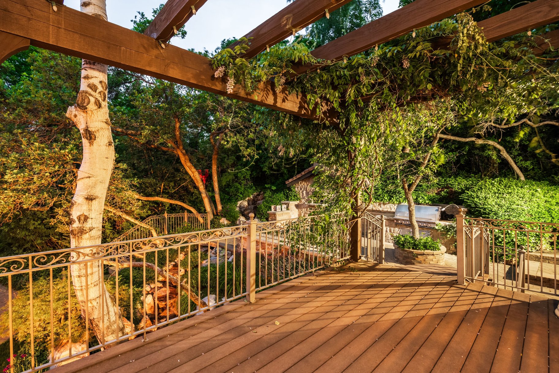  Private Cottonwood Heights Estate with Resort Backyard & Mountain Views - 物件實景