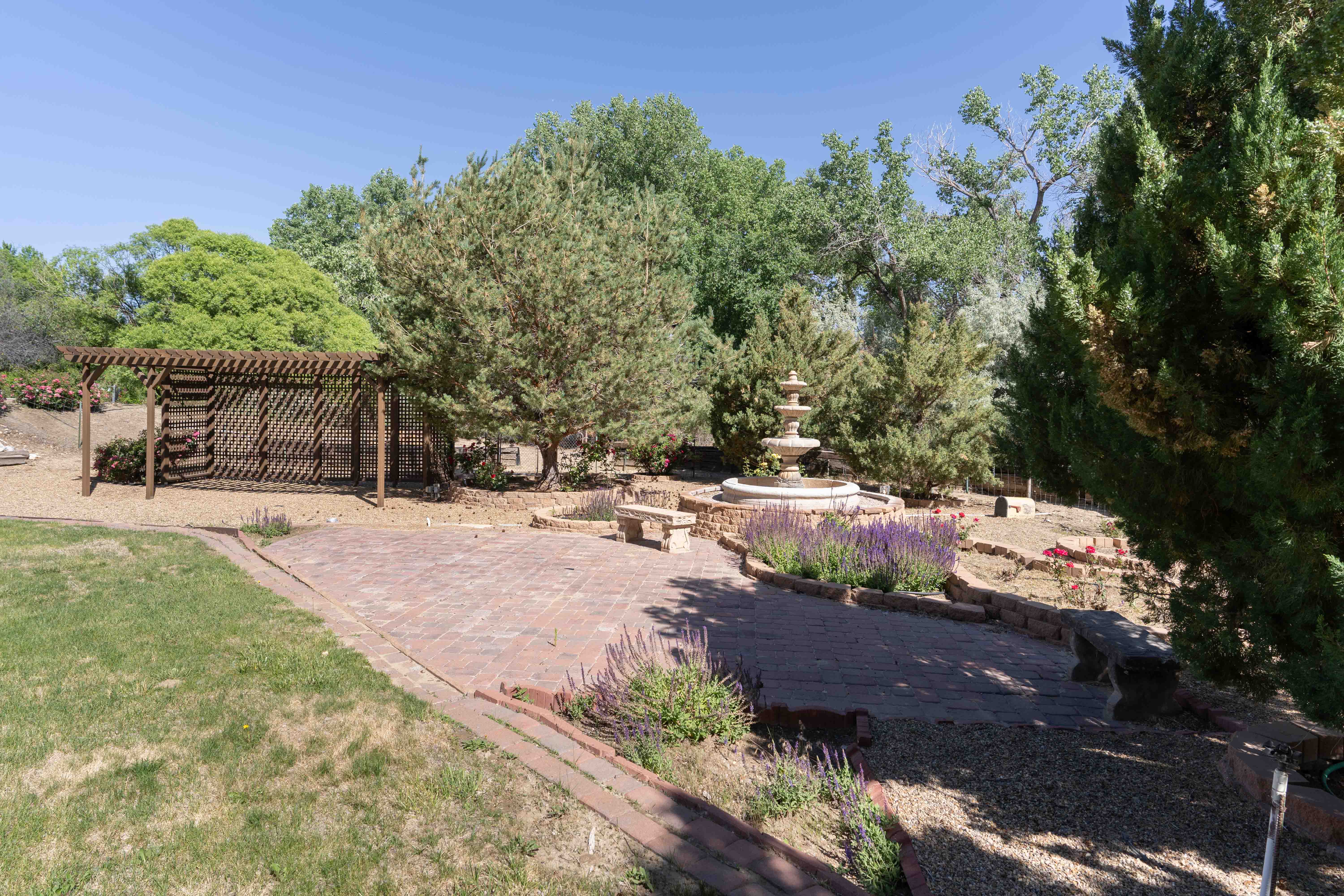 Aztec, New Mexico, 87410, United States, 4 Bedrooms Bedrooms, ,3 BathroomsBathrooms,Residential,For Sale,1974220