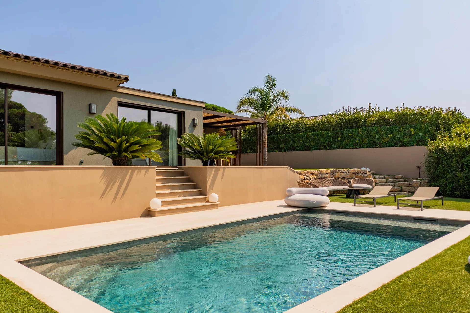 Sainte-Maxime, Provence-Alpes-Côte d’Azur, 83120, FR, 3 Bedrooms Bedrooms, ,Residential,For Sale,1912029