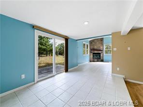 Montreal, Missouri, 65591, United States, 5 Bedrooms Bedrooms, ,2 BathroomsBathrooms,Residential,For Sale,1949830