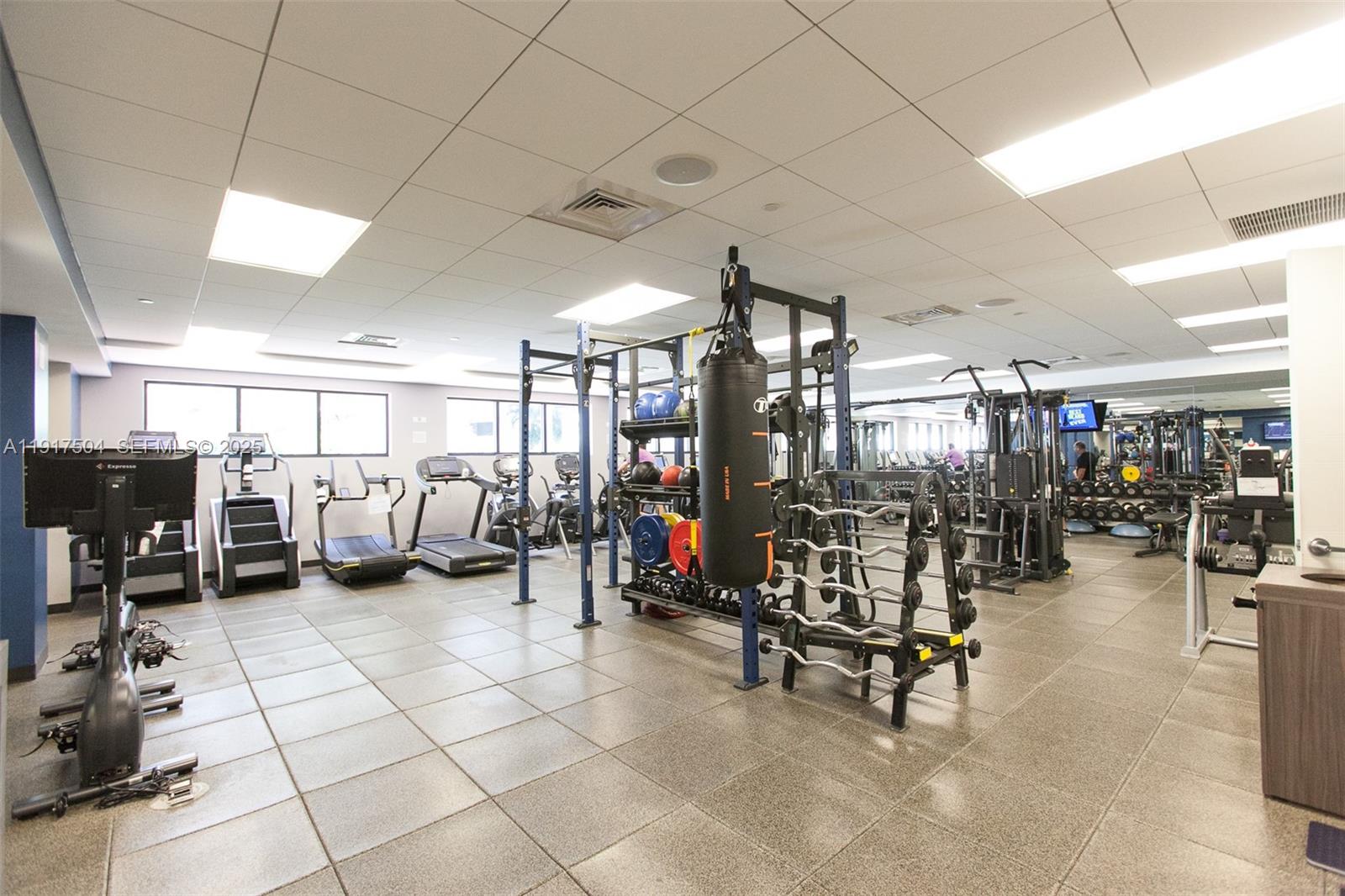 Aventura, Florida, 33160, United States, 3 Bedrooms Bedrooms, ,3 BathroomsBathrooms,Residential,For Sale,1997076