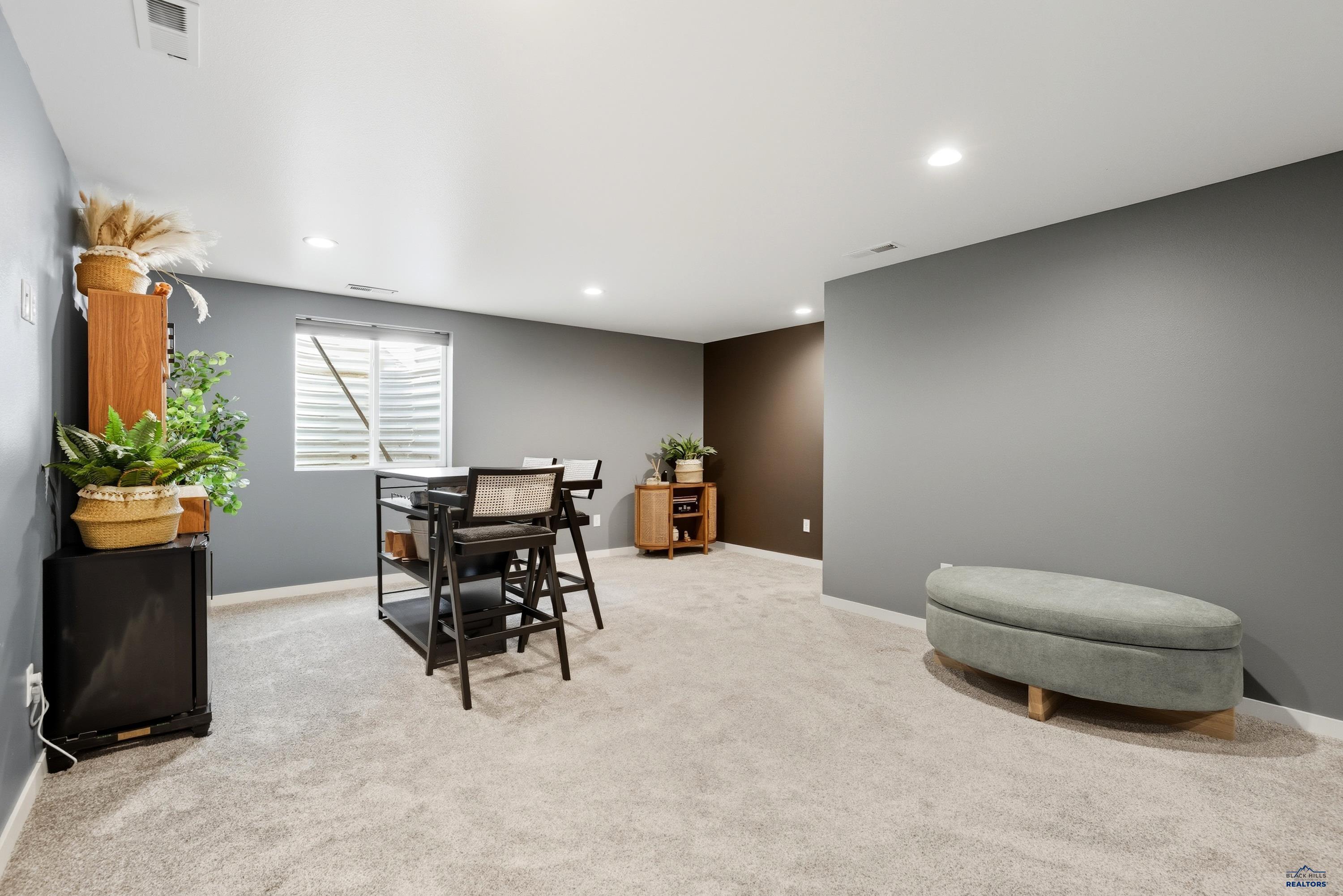 Spearfish, South Dakota, 57783, United States, 4 Bedrooms Bedrooms, ,3 BathroomsBathrooms,Residential,For Sale,1996839