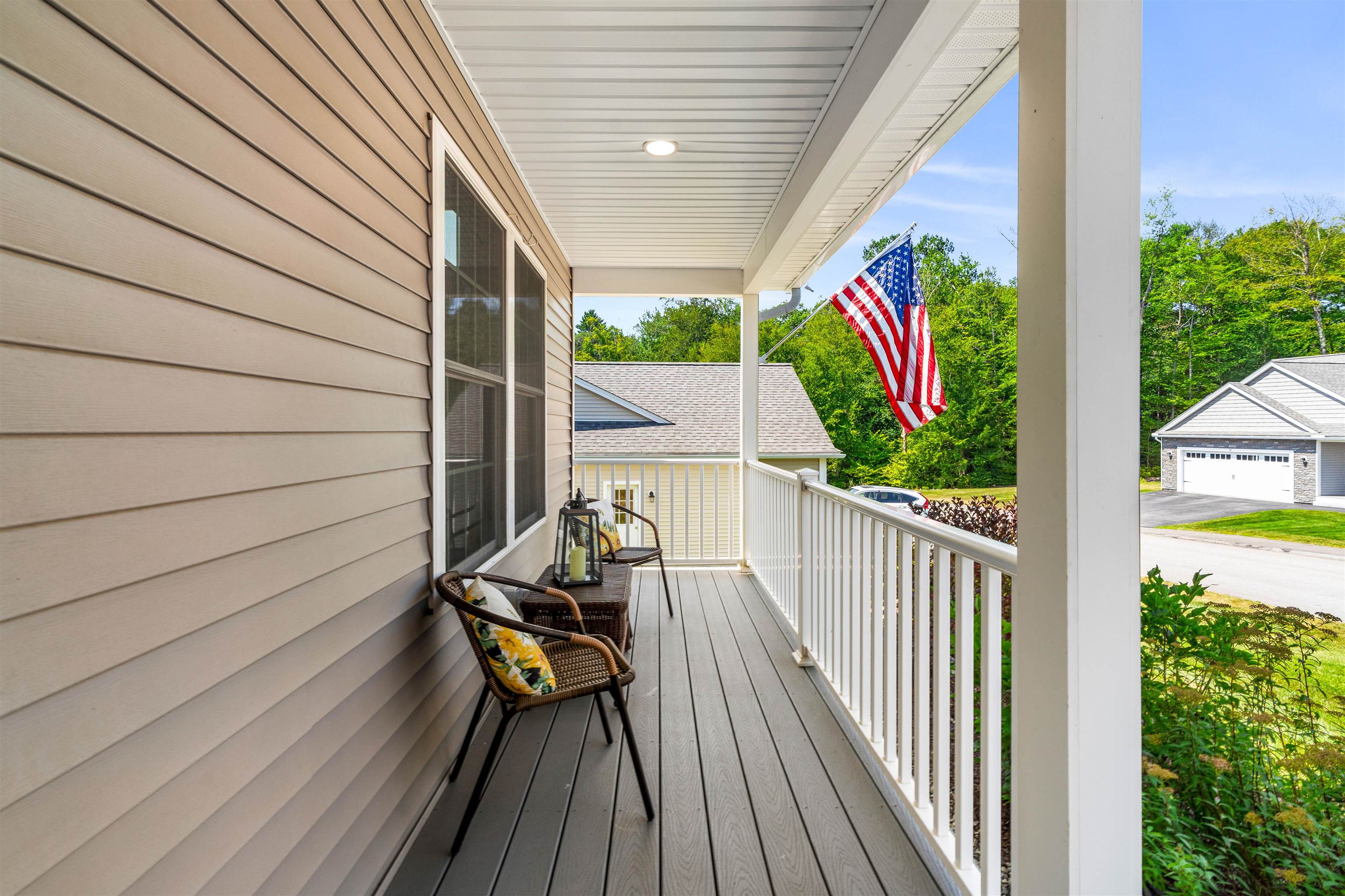 Candia, New Hampshire, 03034, United States, 2 Bedrooms Bedrooms, ,3 BathroomsBathrooms,Residential,For Sale,1918518