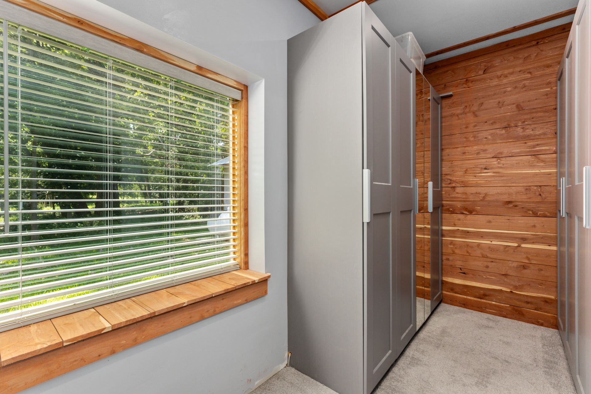 Sawyerville, Illinois, 62085, United States, 3 Bedrooms Bedrooms, ,3 BathroomsBathrooms,Residential,For Sale,1983807