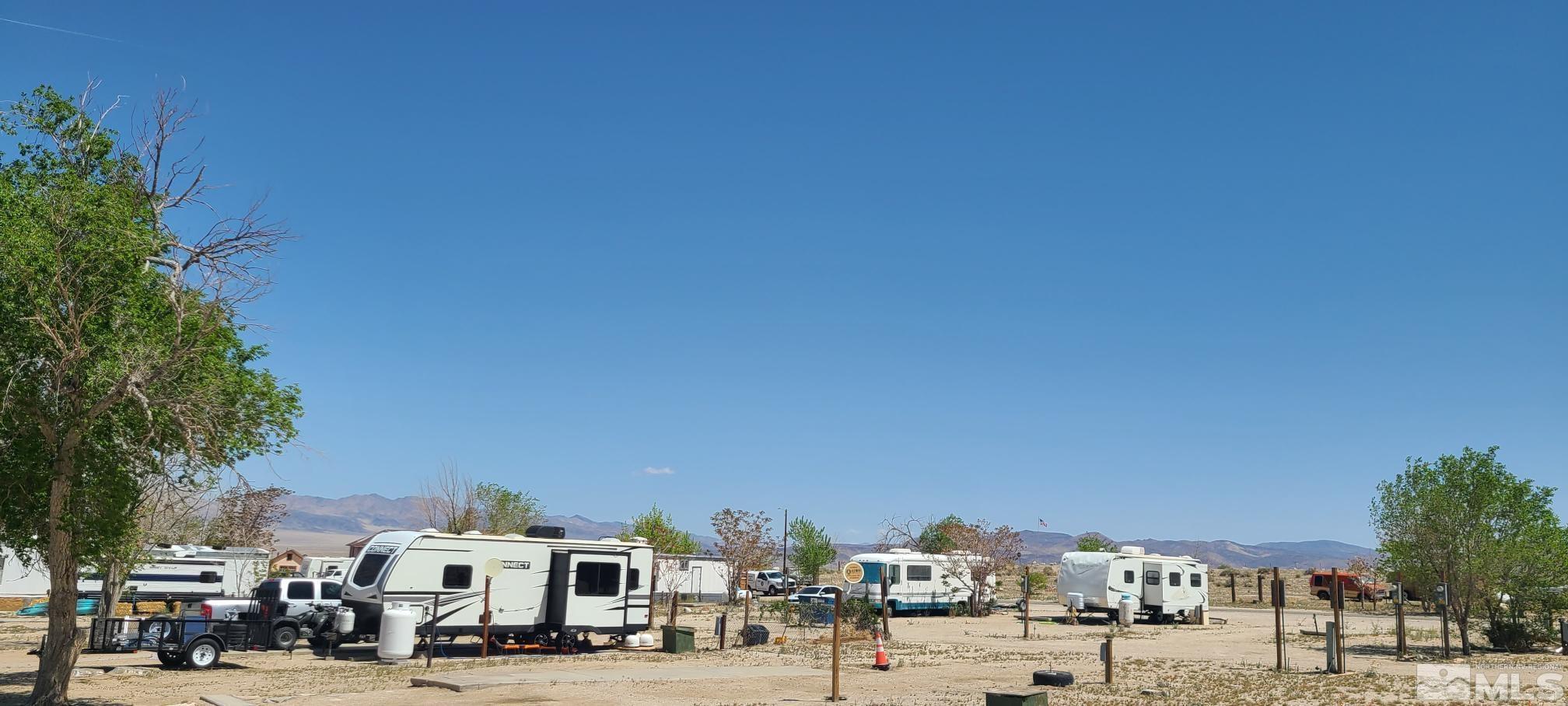 Hawthorne, Nevada, 89415, United States, ,Residential,For Sale,1784365