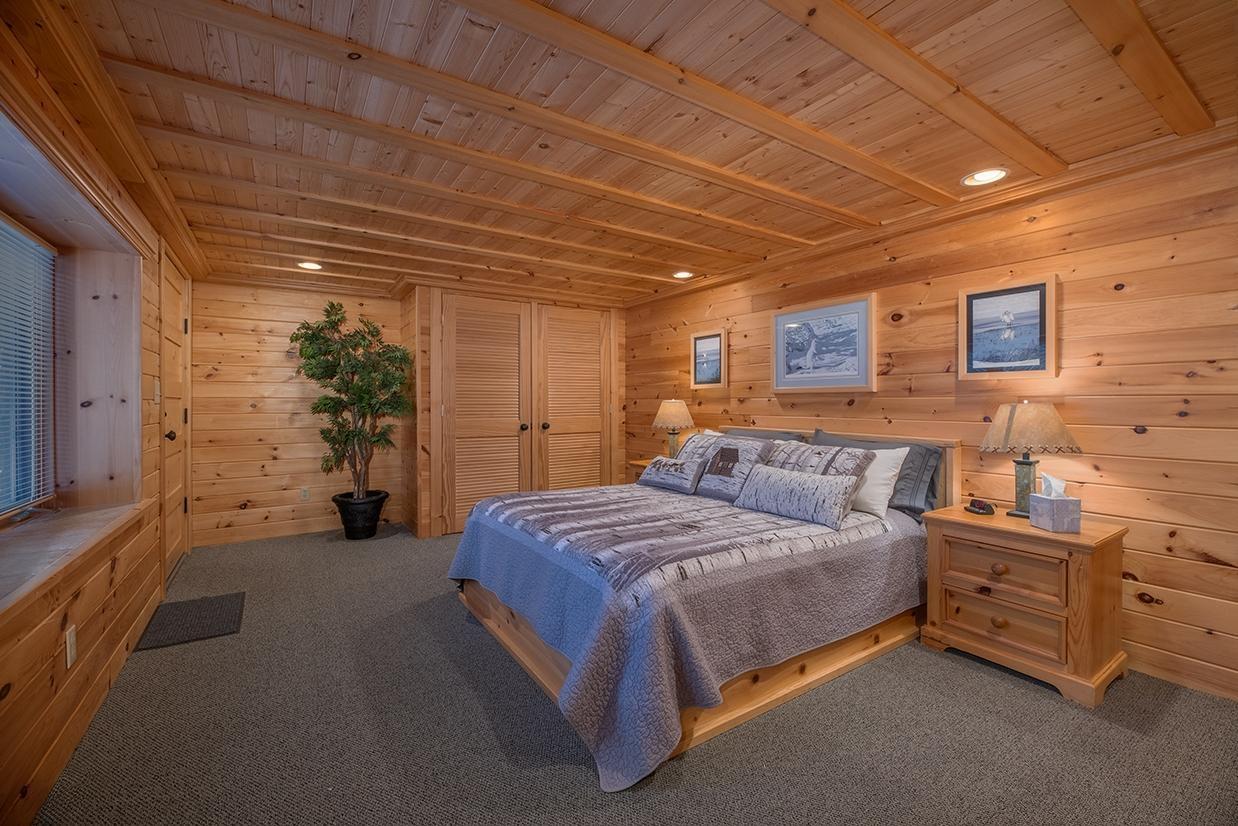 Watersmeet, Michigan, 49969, United States, 4 Bedrooms Bedrooms, ,3 BathroomsBathrooms,Residential,For Sale,1979345