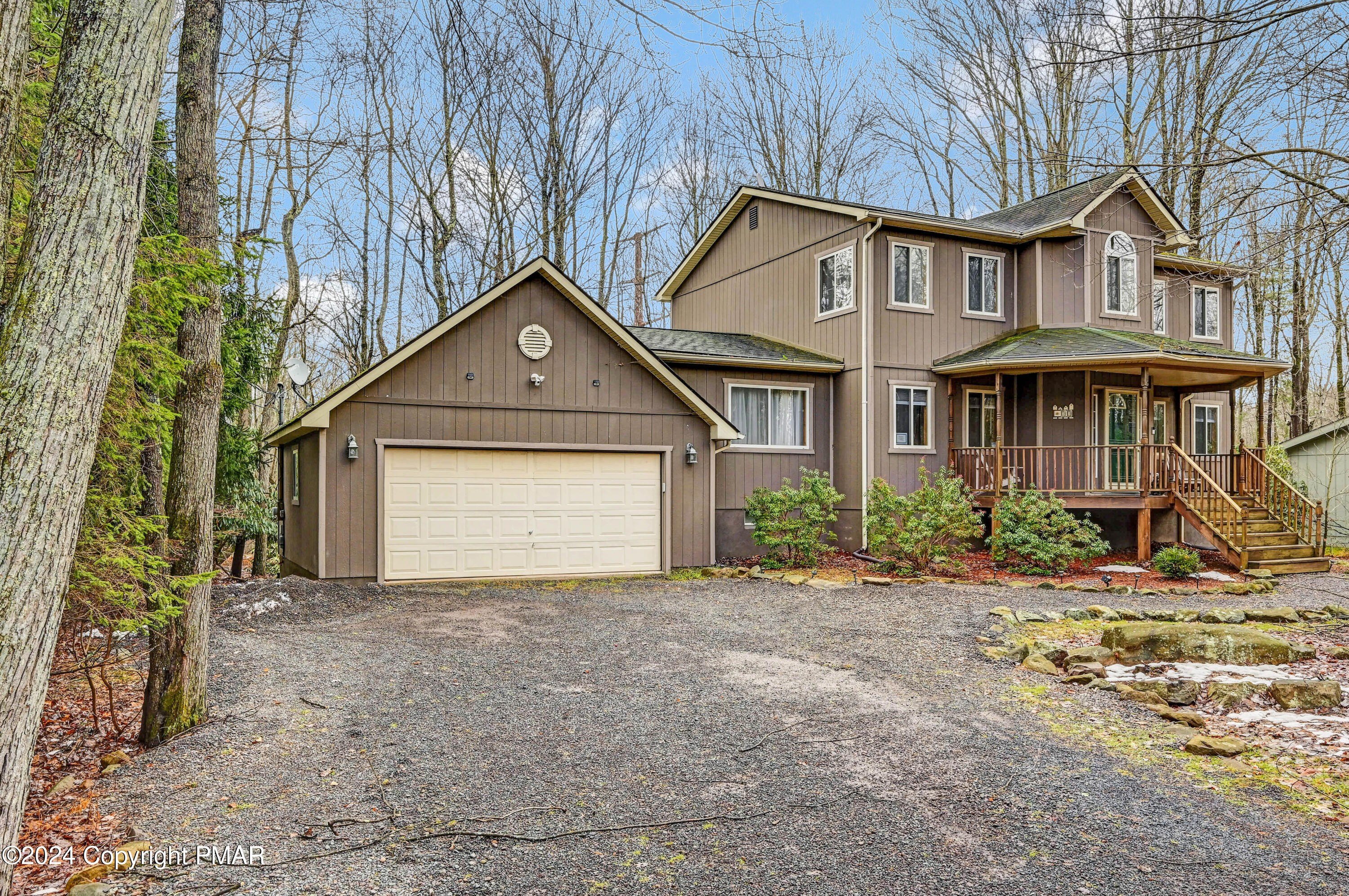 Pocono Pines, Pennsylvania, 18350, United States, 4 Bedrooms Bedrooms, ,3 BathroomsBathrooms,Residential,For Sale,1981114