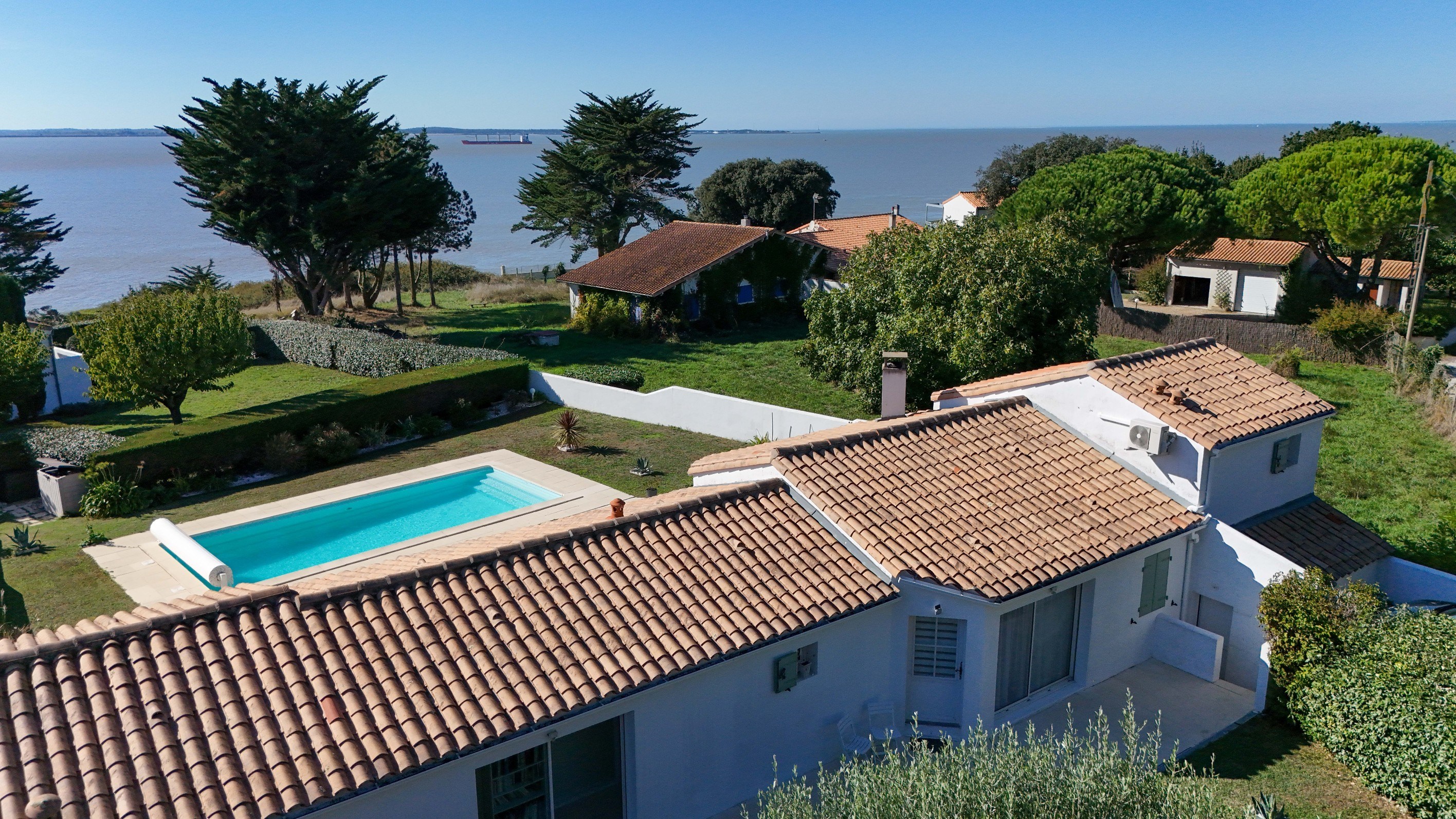  ESTUARY VIEWS AND SWIMMING POOL – CHARMING VILLA JUST 450 METRES FROM PLAGE DES… - 物件實景