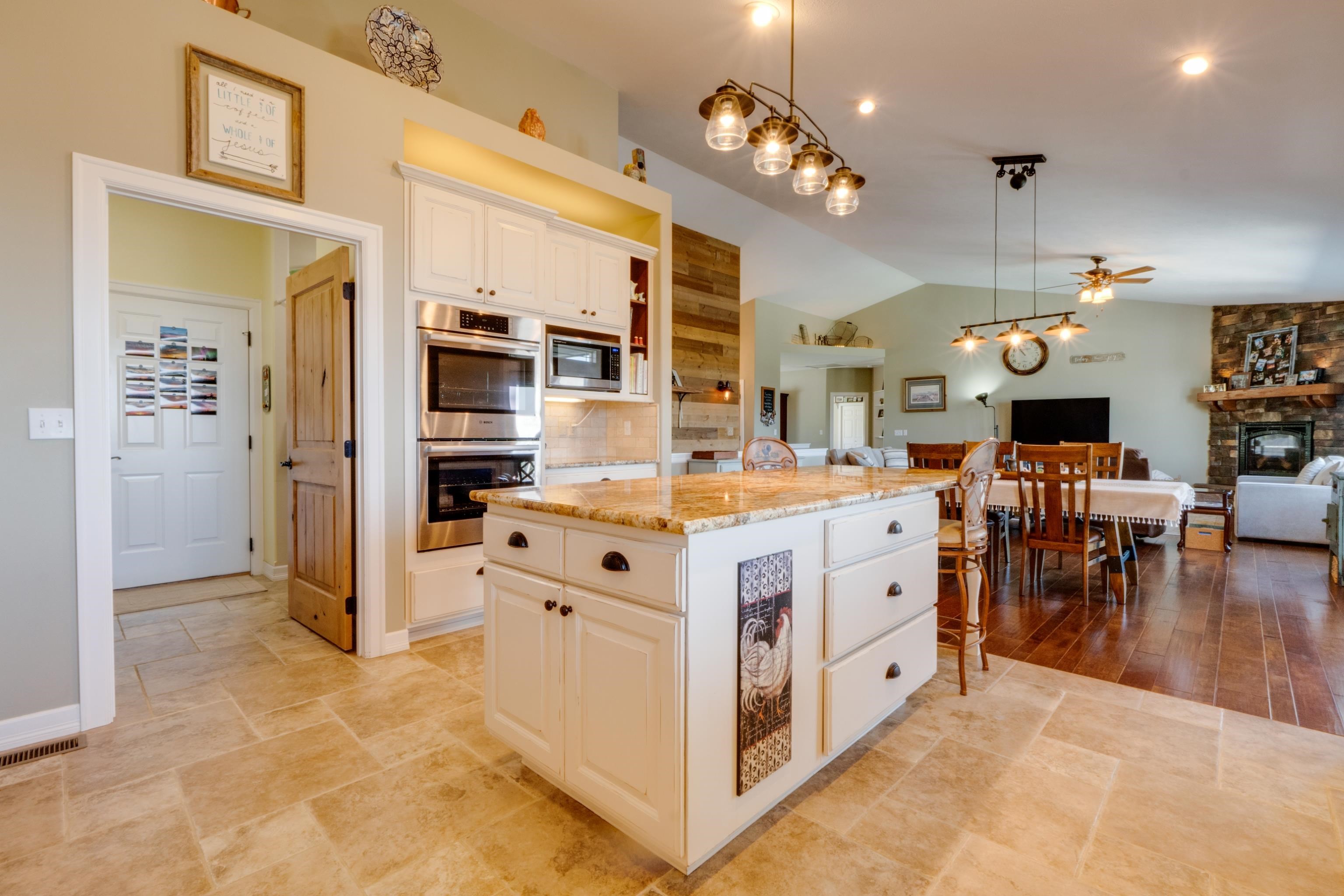 Spokane, Washington, 99208, United States, 4 Bedrooms Bedrooms, ,3 BathroomsBathrooms,Residential,For Sale,1901049