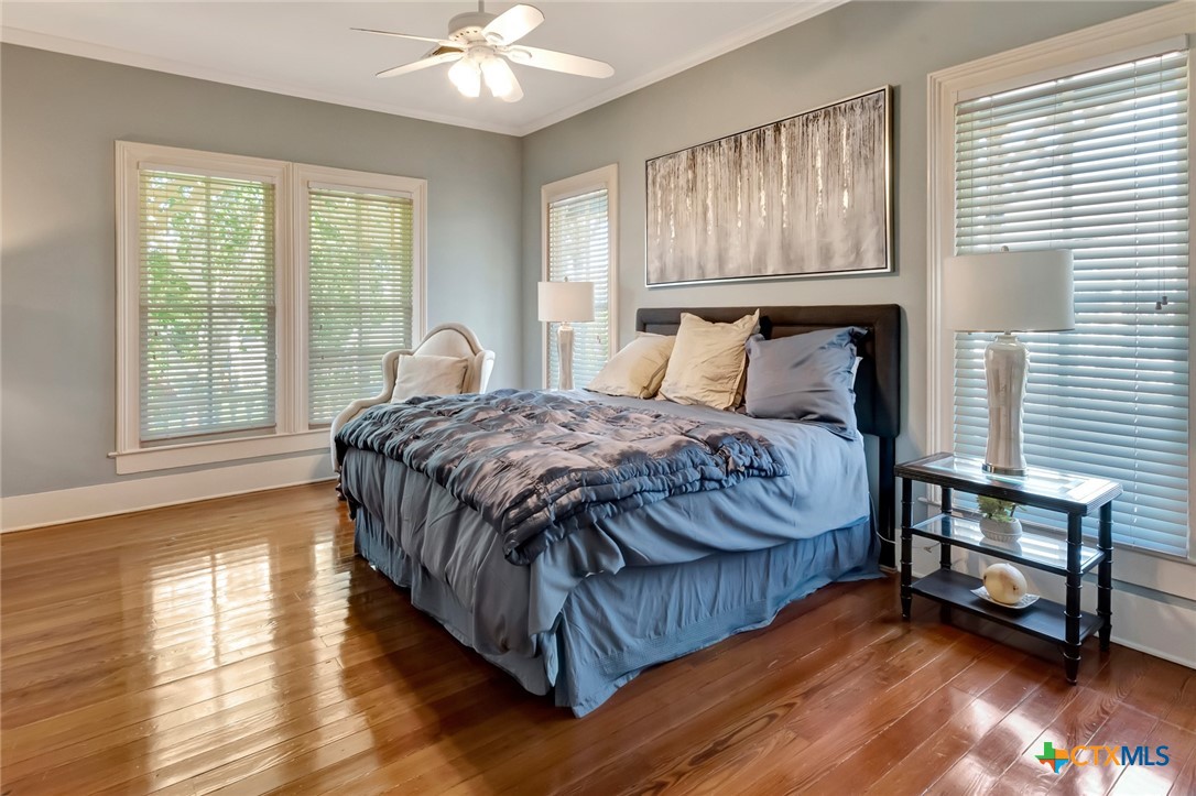 507 S De Leon Street, Victoria, Texas, 77901, United States, 5 Bedrooms Bedrooms, ,5 BathroomsBathrooms,Residential,For Sale,507 S De Leon Street,1612614