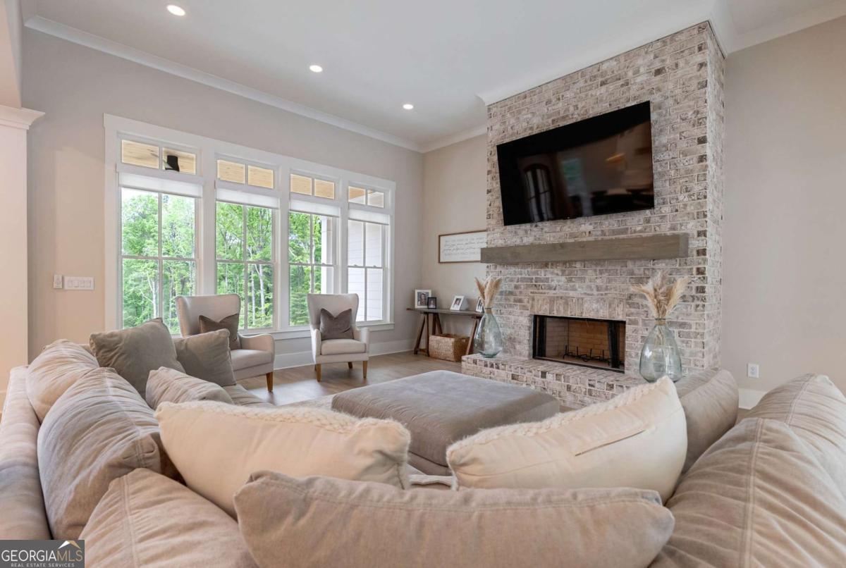 Monroe, Georgia, 30656, United States, 5 Bedrooms Bedrooms, ,5 BathroomsBathrooms,Residential,For Sale,1792838