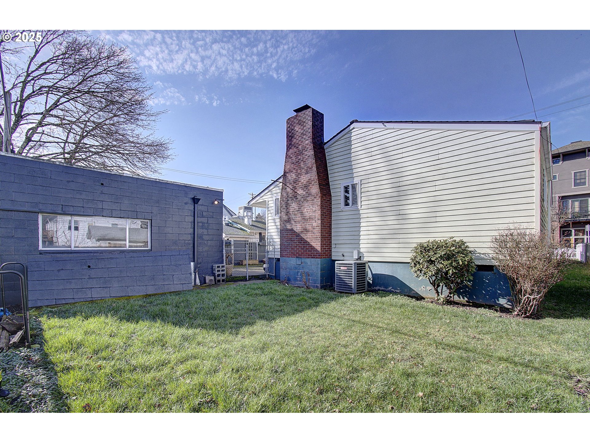 Portland, Oregon, 97202, United States, 3 Bedrooms Bedrooms, ,1 BathroomBathrooms,Residential,For Sale,1721248