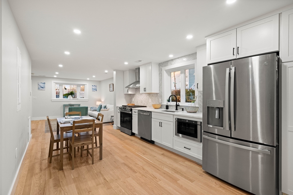 Boston, Massachusetts, 02125, United States, 2 Bedrooms Bedrooms, ,3 BathroomsBathrooms,Residential,For Sale,1995949