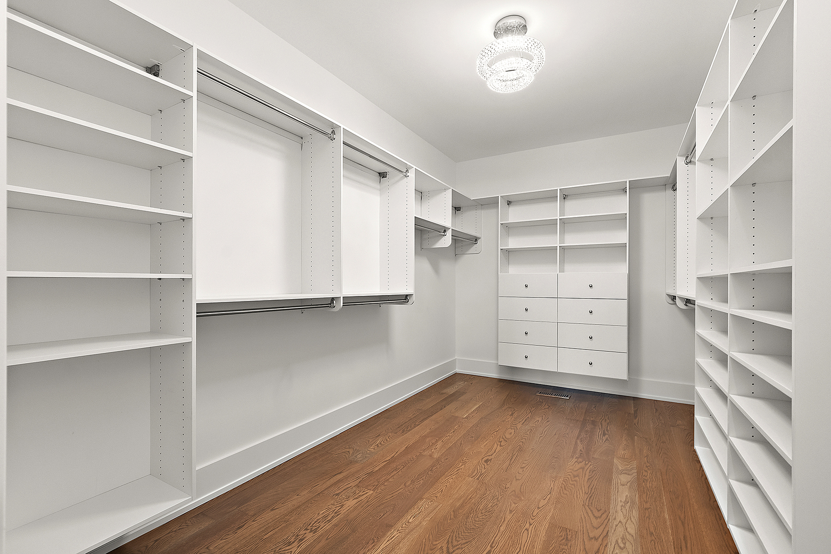 Orland Park, Illinois, 60467, United States, 4 Bedrooms Bedrooms, ,3 BathroomsBathrooms,Residential,For Sale,1976249