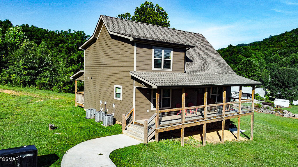 Sevierville, Tennessee, 37862, United States, 3 Bedrooms Bedrooms, ,4 BathroomsBathrooms,Residential,For Sale,2027934