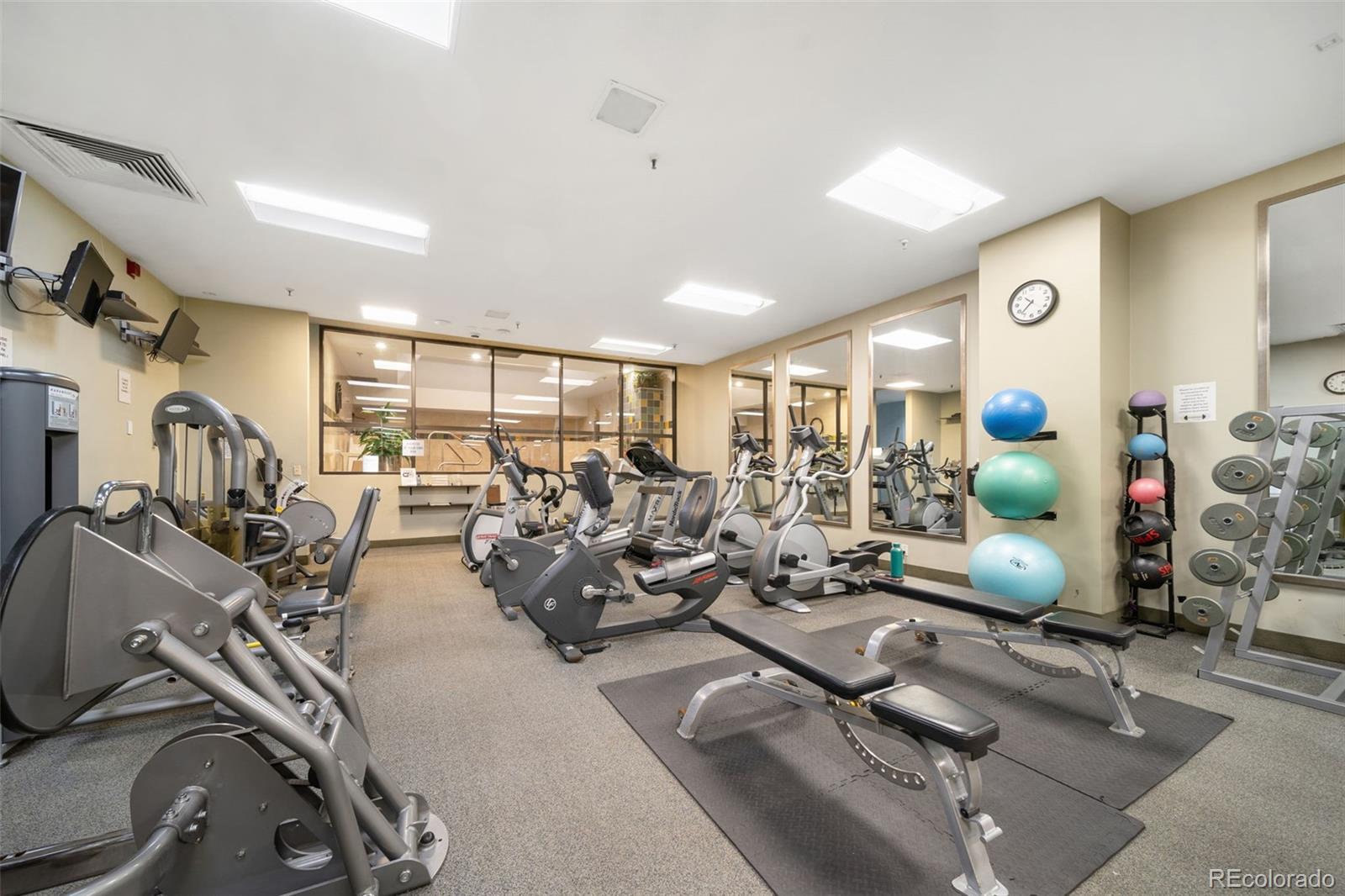 Denver, Colorado, 80202, United States, 3 Bedrooms Bedrooms, ,1 BathroomBathrooms,Residential,For Sale,2001728