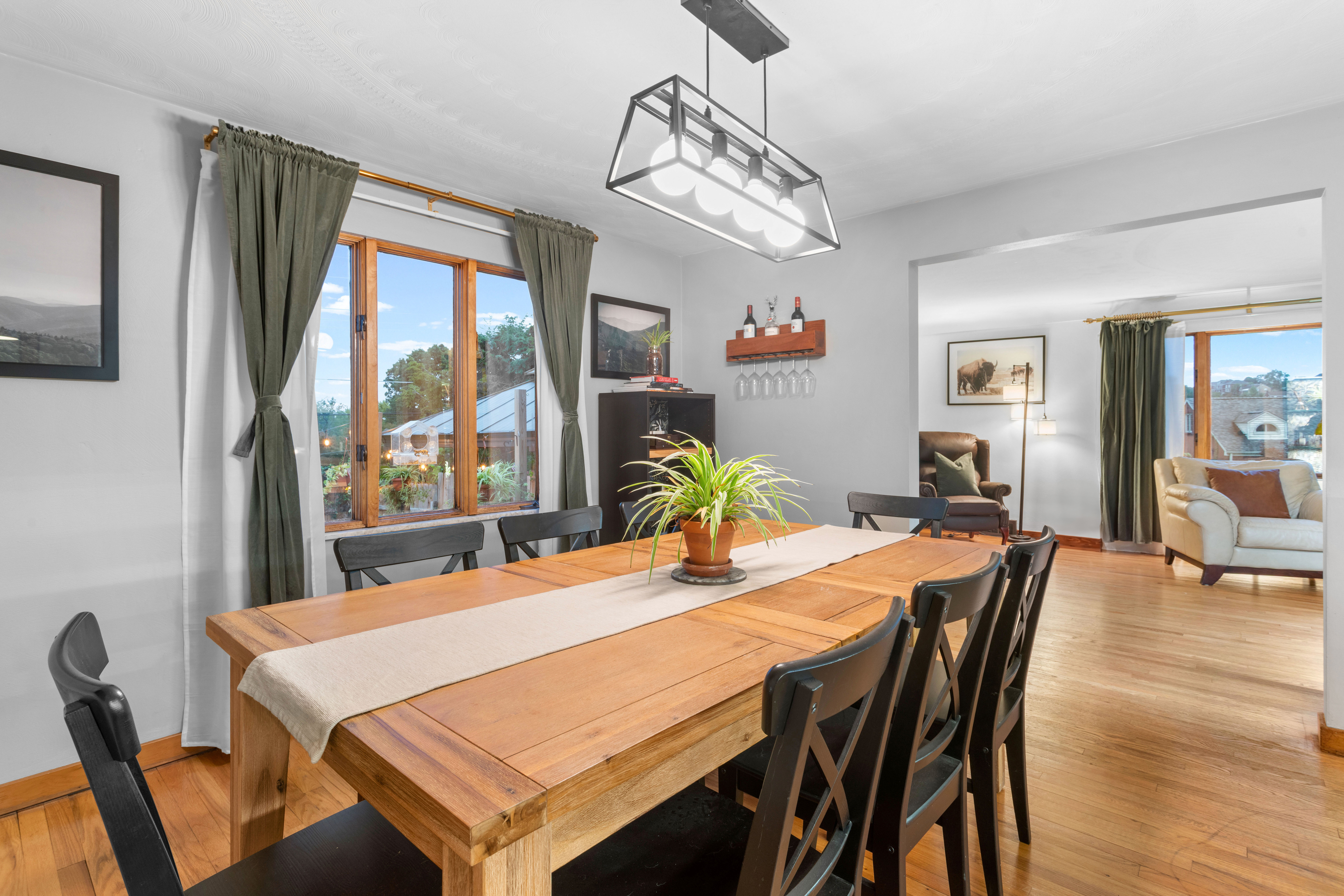  1260 Laurel Hill Drive, West Homestead, PA 15120 - 物件實景