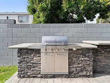 La Habra, California, 90631, United States, 2 Bedrooms Bedrooms, ,1 BathroomBathrooms,Residential,For Sale,1974180