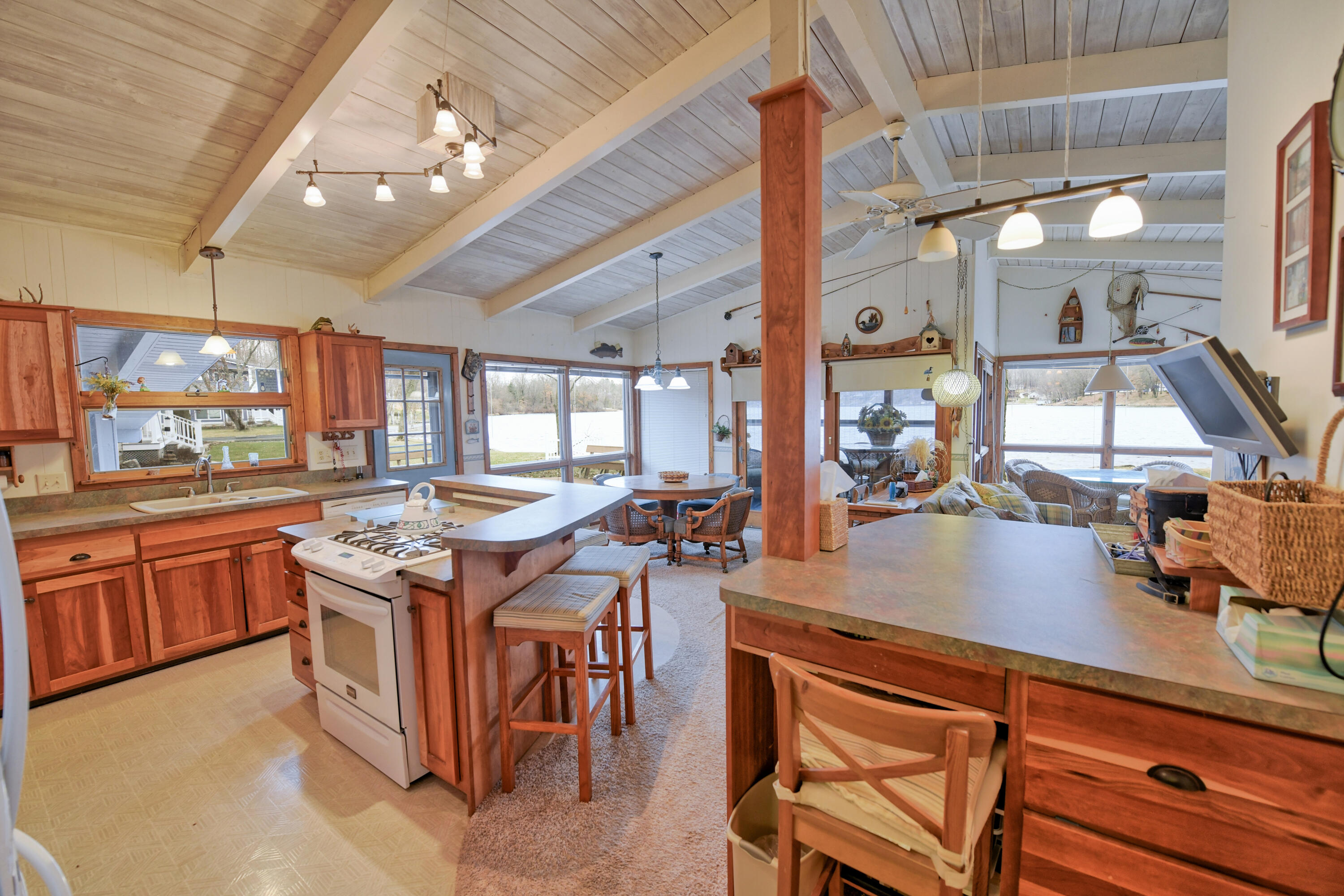 Mecosta, Michigan, 49332, United States, 4 Bedrooms Bedrooms, ,3 BathroomsBathrooms,Residential,For Sale,2035757