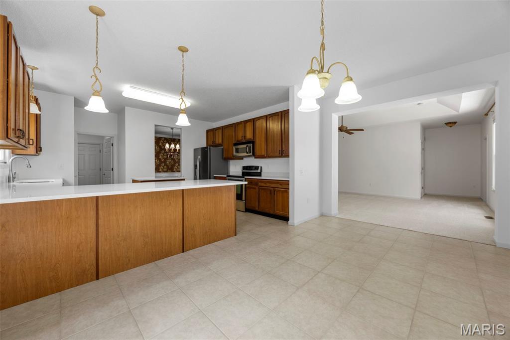 Lake St Louis, Missouri, 63367, United States, 2 Bedrooms Bedrooms, ,2 BathroomsBathrooms,Residential,For Sale,1901912