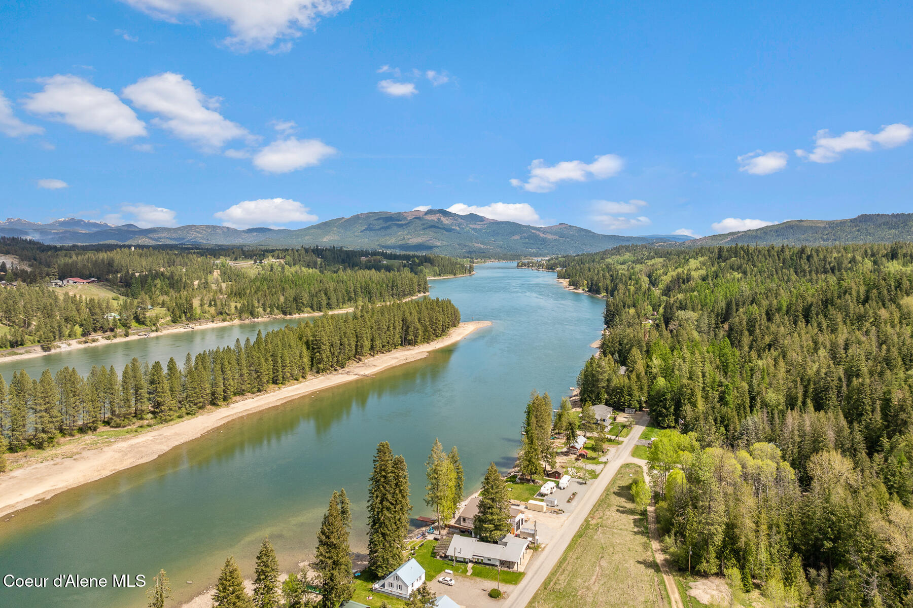 Priest River, Idaho, 83856, United States, 2 Bedrooms Bedrooms, ,2 BathroomsBathrooms,Residential,For Sale,1798320