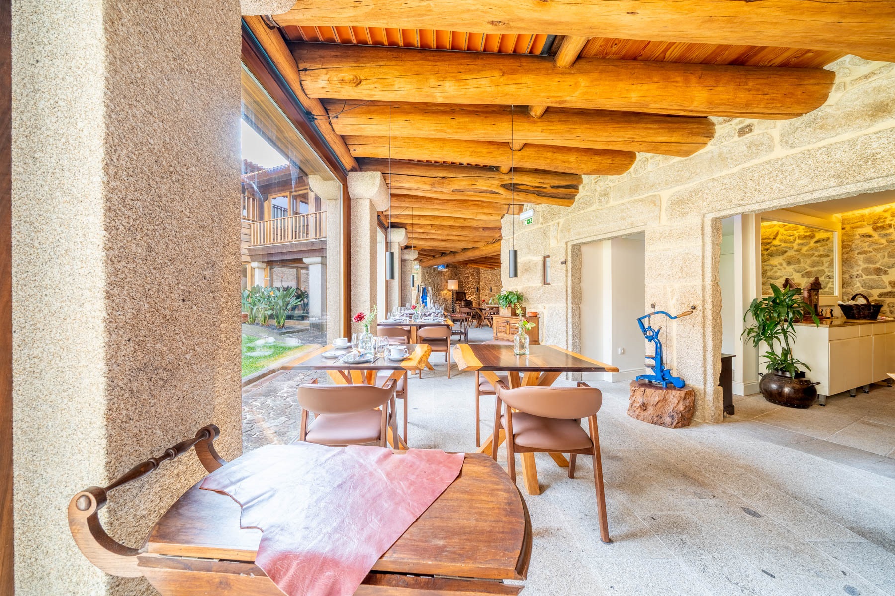  Manor House, 10 bedrooms, for Sale - 物件實景