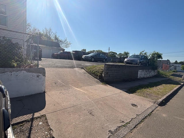 West Haven, Connecticut, 06516, United States, 5 Bedrooms Bedrooms, ,4 BathroomsBathrooms,Residential,For Sale,2048244