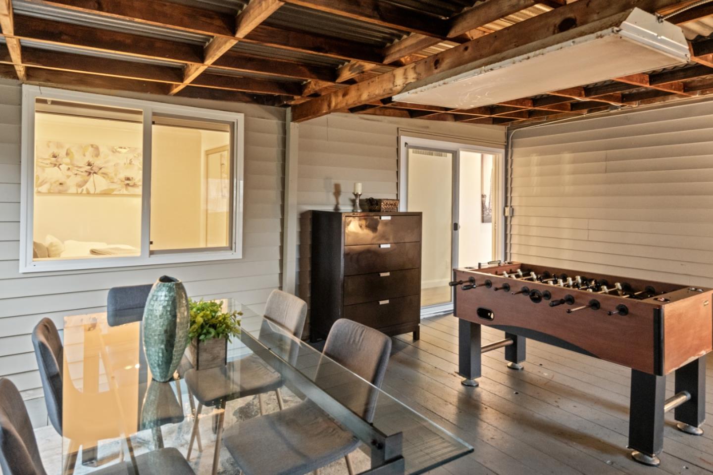 Pacifica, California, 94044, United States, 4 Bedrooms Bedrooms, ,5 BathroomsBathrooms,Residential,For Sale,1988346