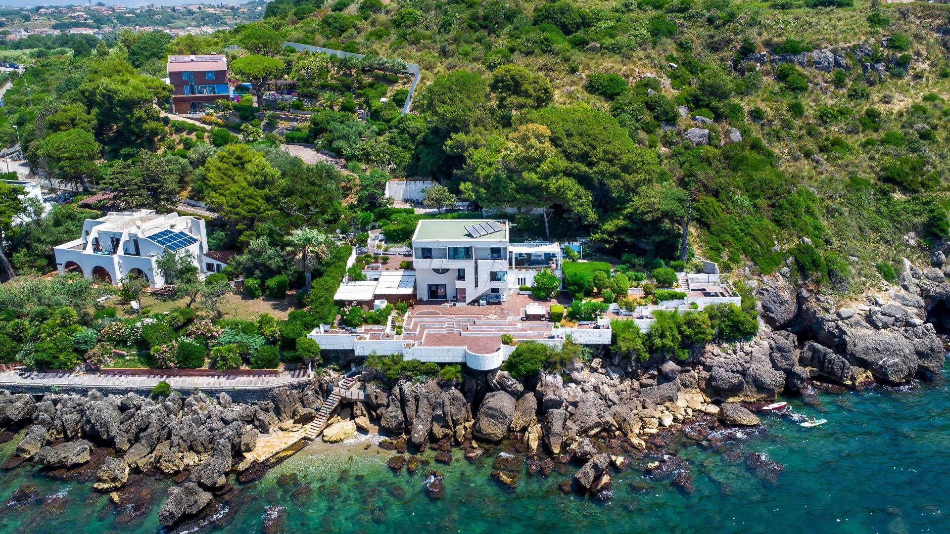 Minturno, Latina, 04026, IT, 9 Bedrooms Bedrooms, ,5 BathroomsBathrooms,Residential,For Sale,1882279