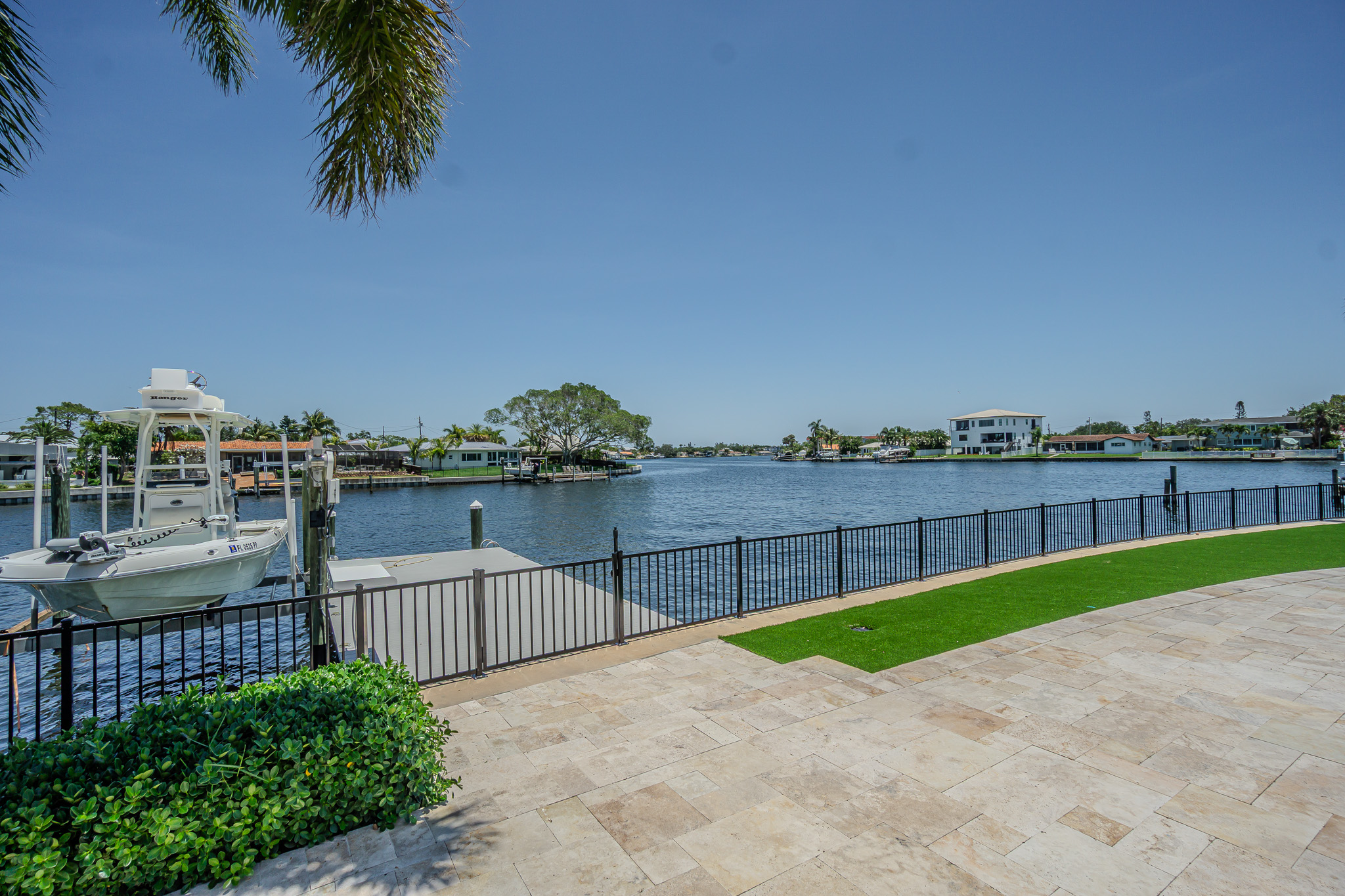 St. Petersburg, Florida, 33704, United States, 4 Bedrooms Bedrooms, ,3 BathroomsBathrooms,Residential,For Sale,1979413