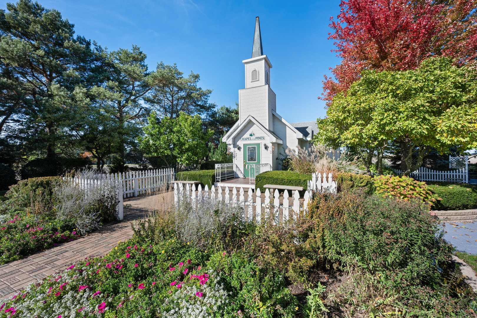 Sycamore, Illinois, 60178, United States, 4 Bedrooms Bedrooms, ,5 BathroomsBathrooms,Residential,For Sale,2001773