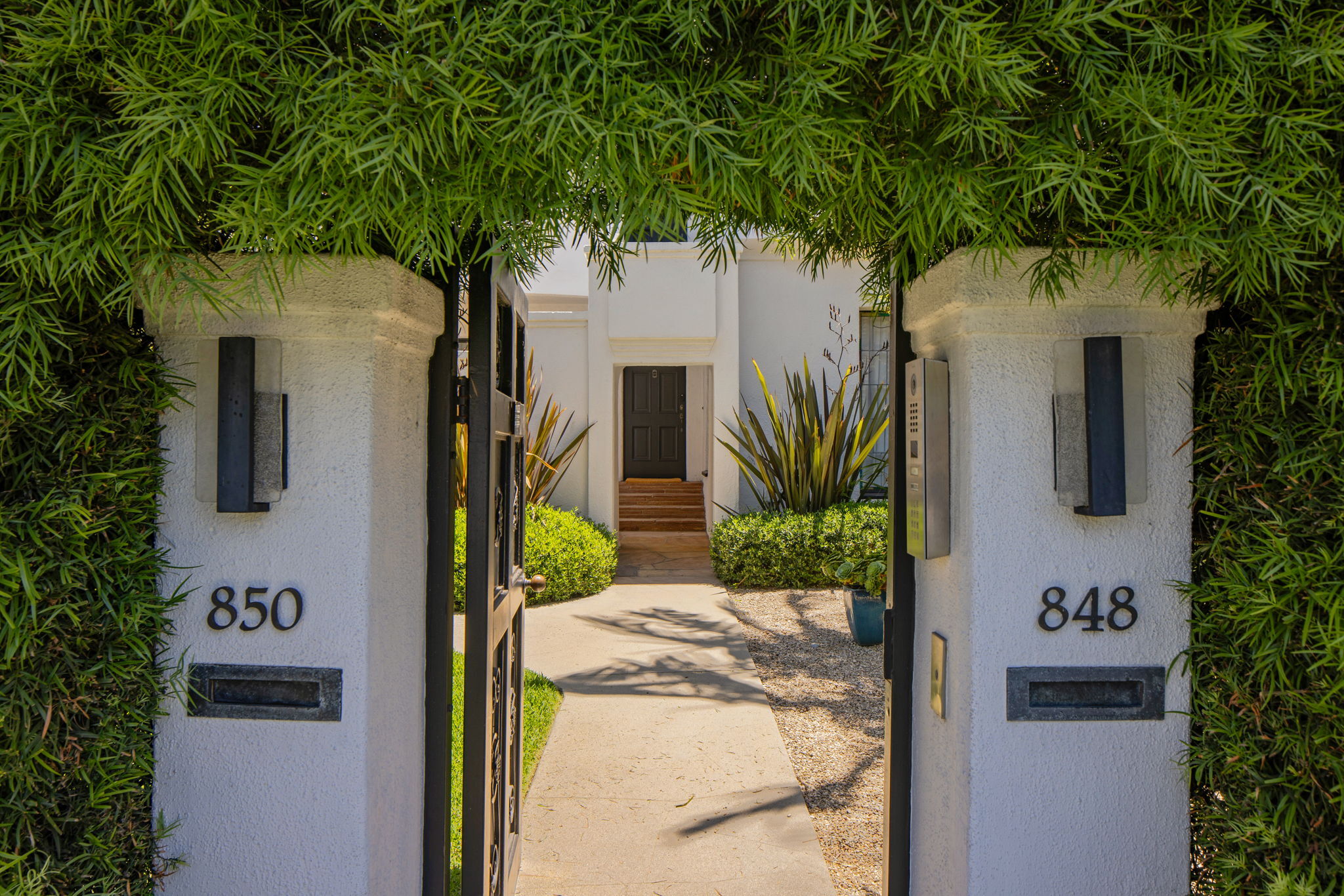  848 North Harper Avenue - 物件實景