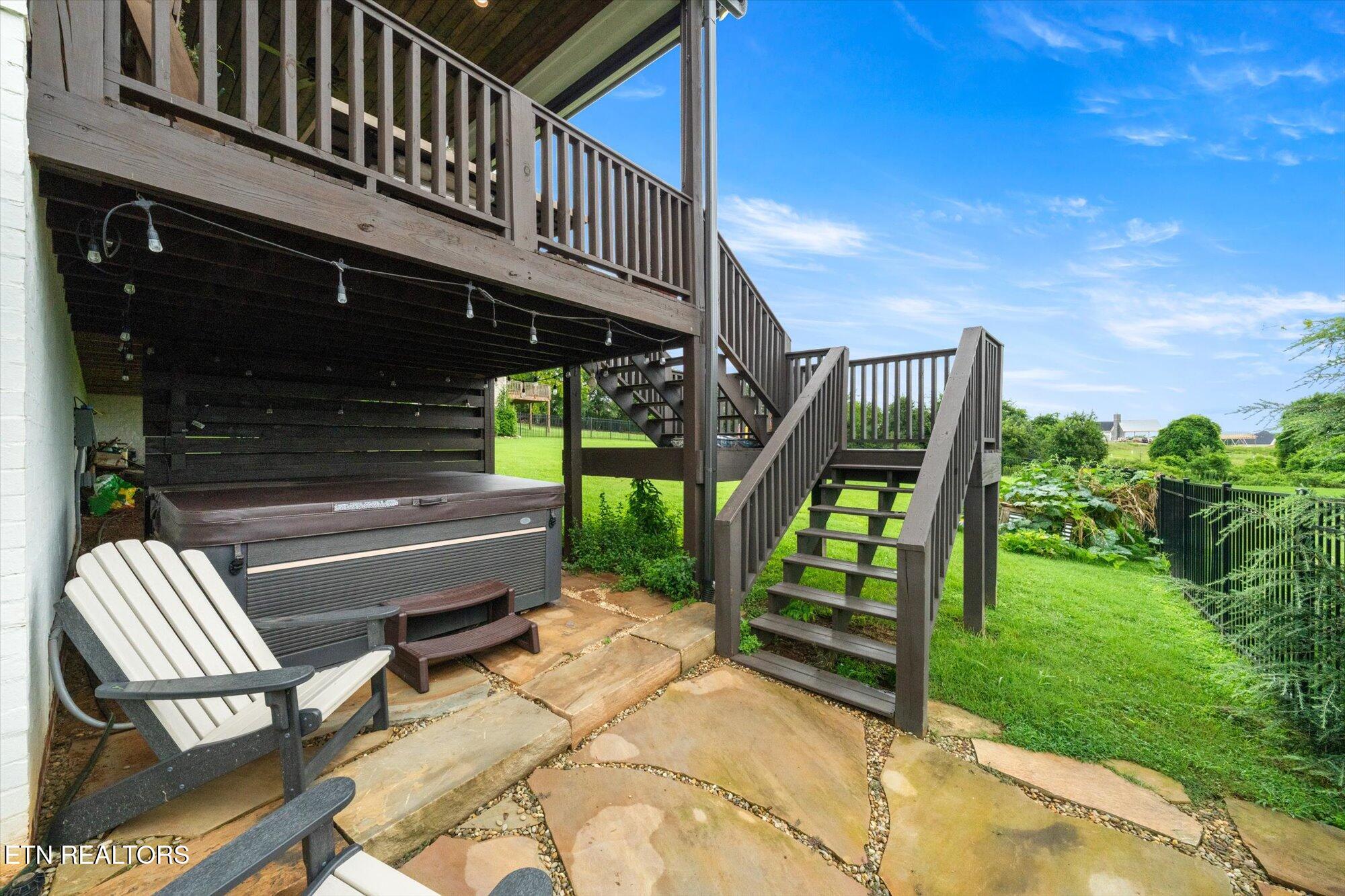 Knoxville, Tennessee, 37934, United States, 5 Bedrooms Bedrooms, ,4 BathroomsBathrooms,Residential,For Sale,1914277