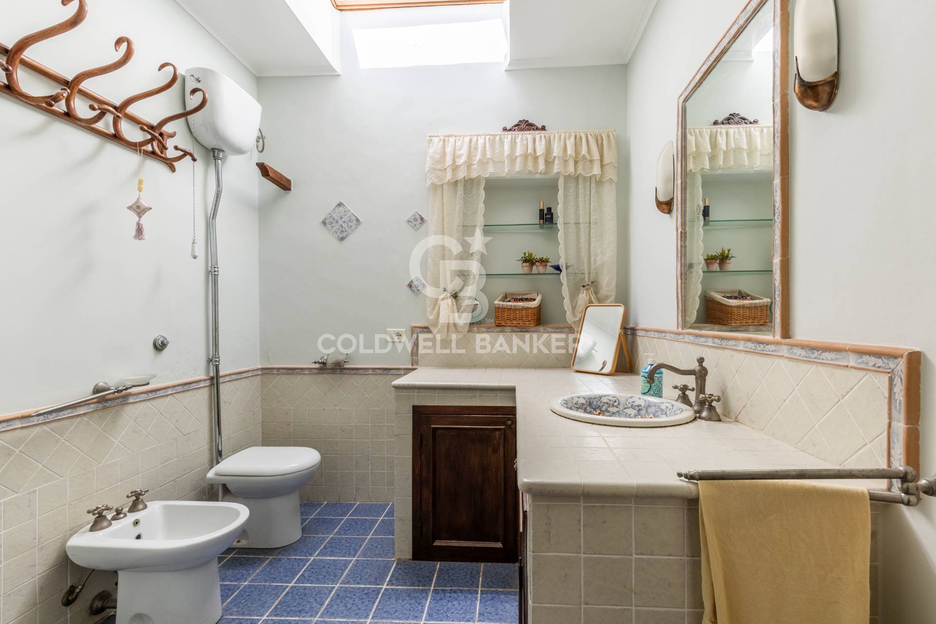 Sigillo, Perugia, 06028, IT, 4 Bedrooms Bedrooms, ,5 BathroomsBathrooms,Residential,For Sale,1908791