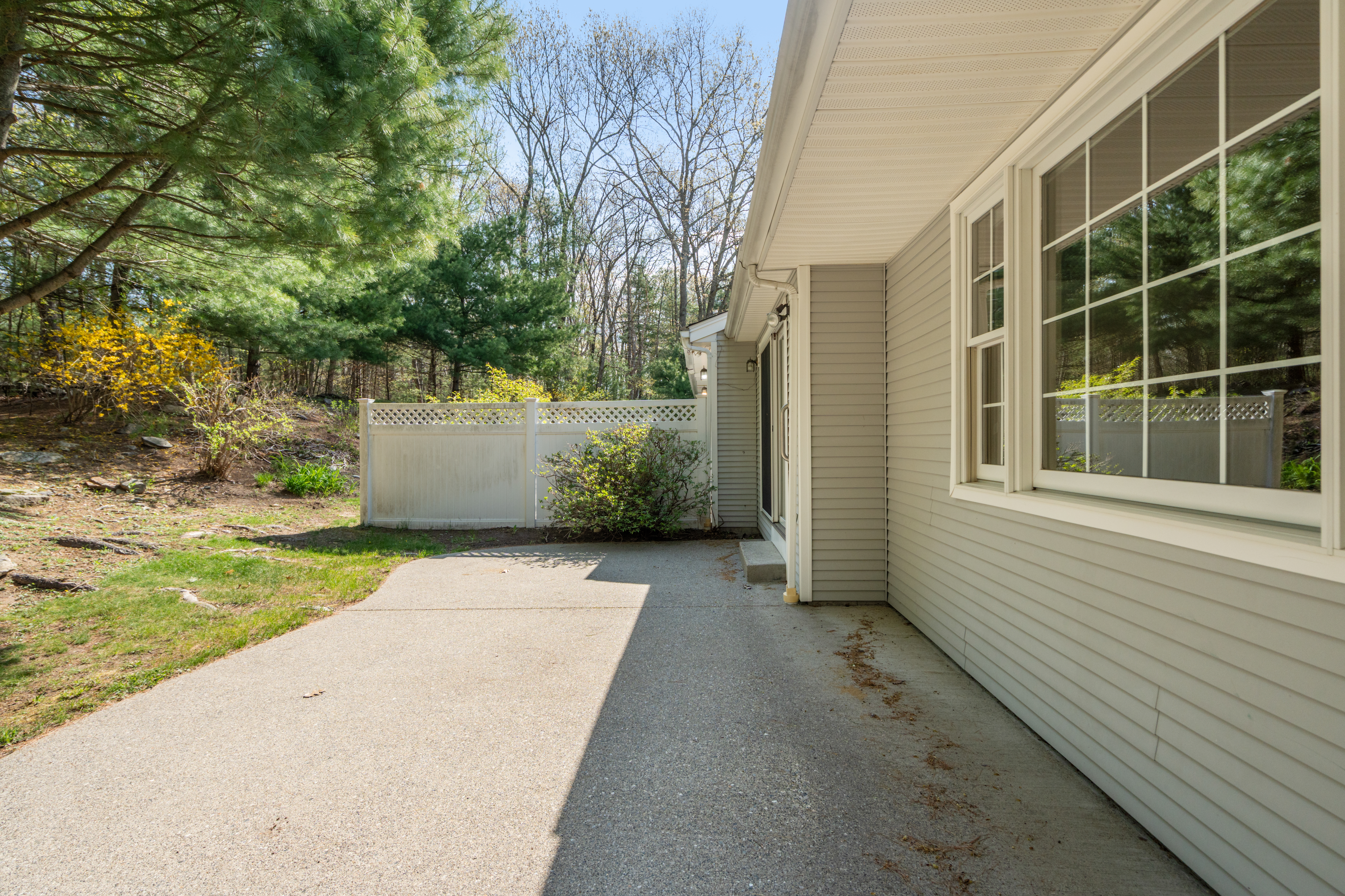  10 Cabot Drive, Unit 51, Shrewsbury, MA, 01545 - 物件實景