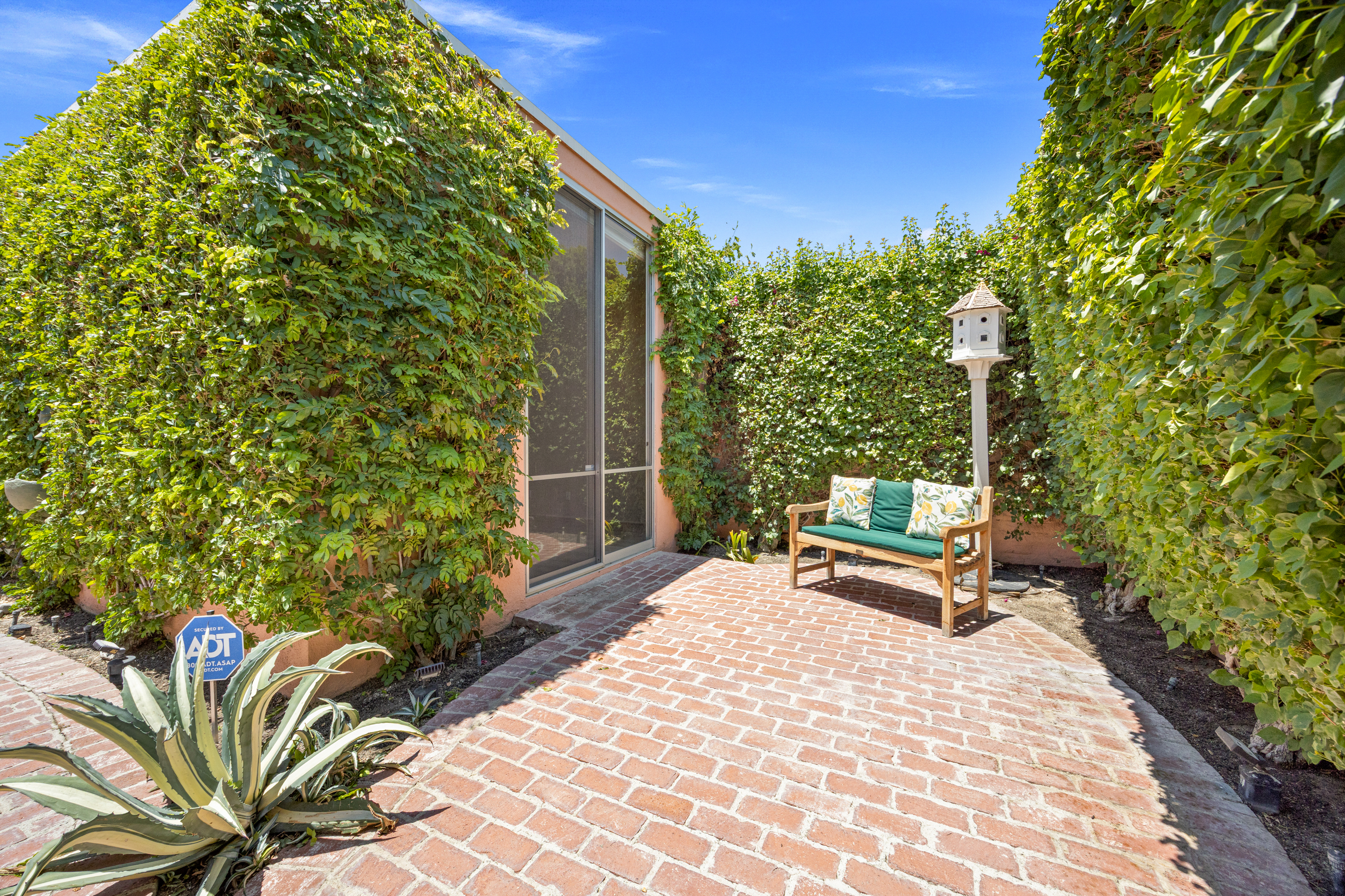 73649 Amir Drive, Palm Desert, CA 92260 - 物件實景