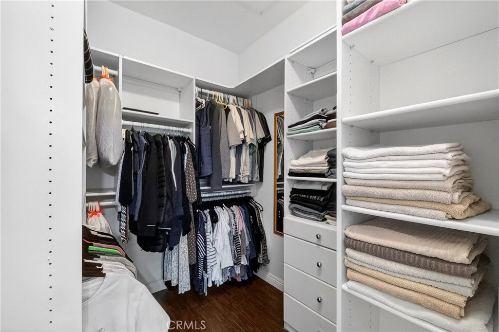 Aliso Viejo, California, 92656, United States, 3 Bedrooms Bedrooms, ,3 BathroomsBathrooms,Residential,For Sale,1997442