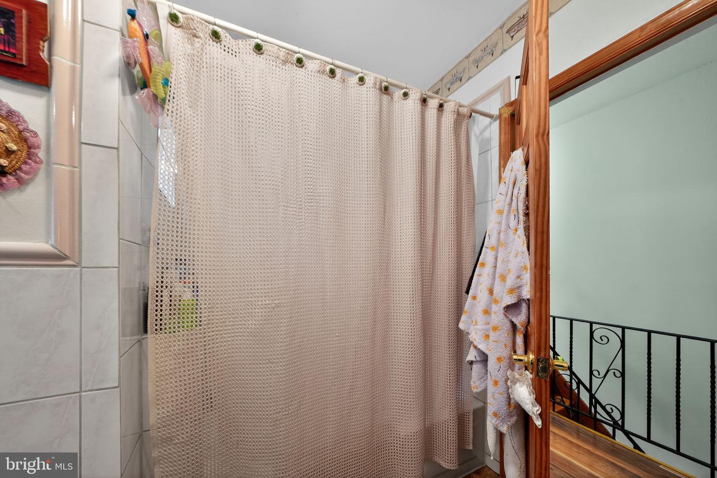 Philadelphia, Pennsylvania, 19148, United States, 3 Bedrooms Bedrooms, ,2 BathroomsBathrooms,Residential,For Sale,1965209