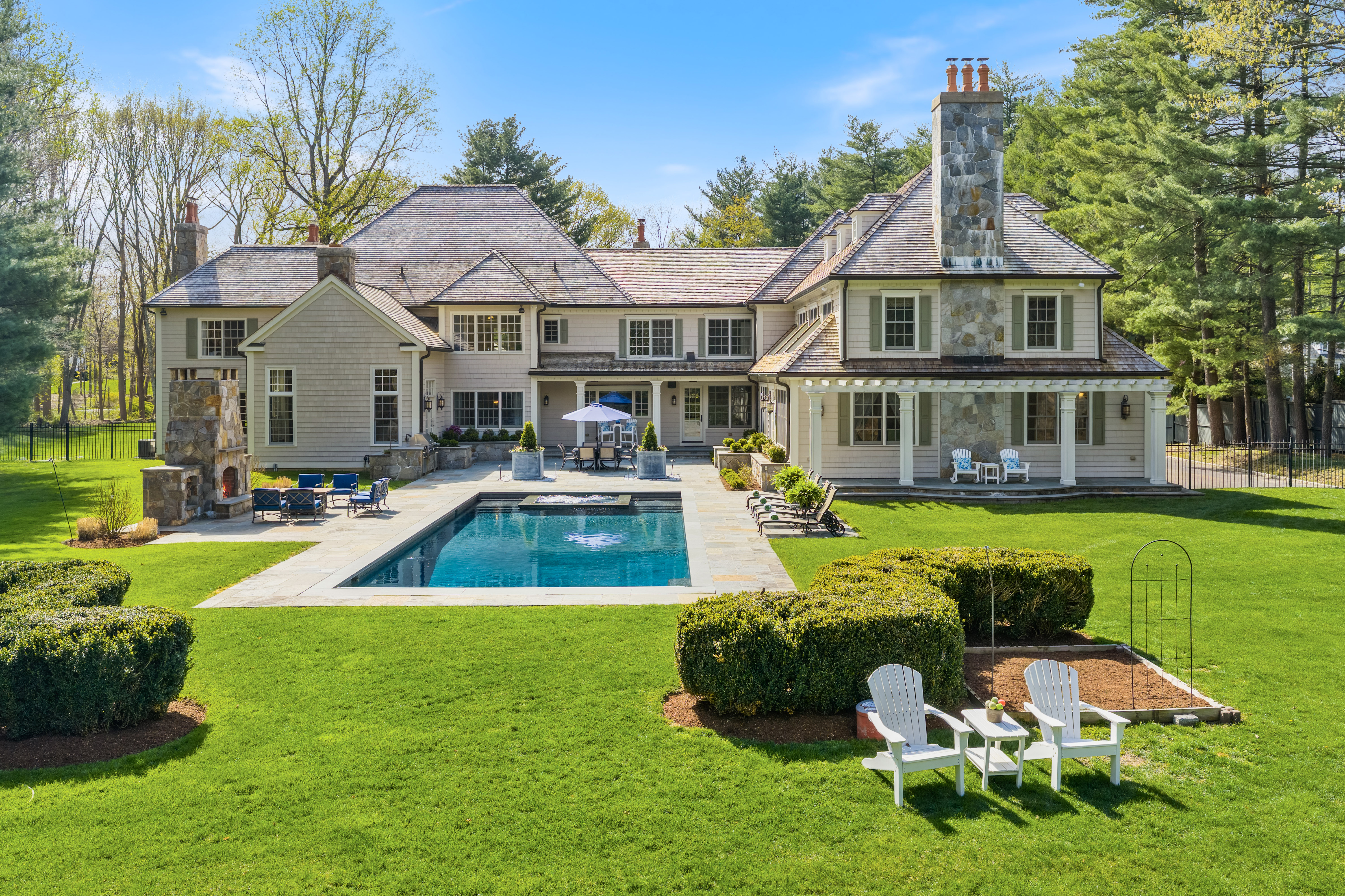  140 Stoneleigh Road - 物件實景