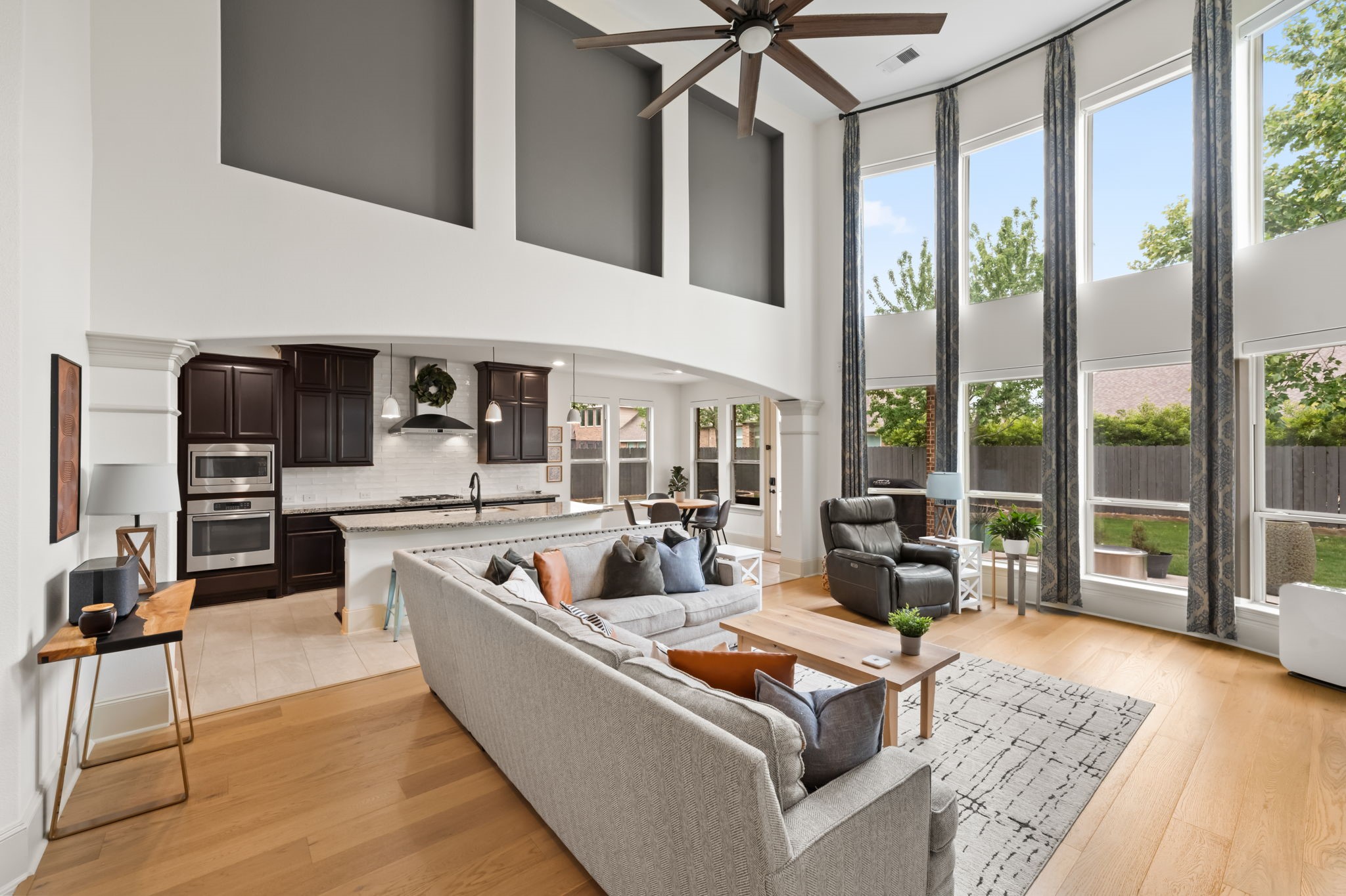  17203 Inghram Lane - 物件實景