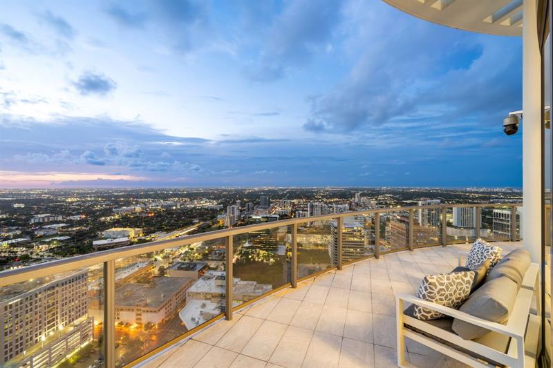 Fort Lauderdale, Florida, 33301, United States, 5 Bedrooms Bedrooms, ,7 BathroomsBathrooms,Residential,For Sale,1940975